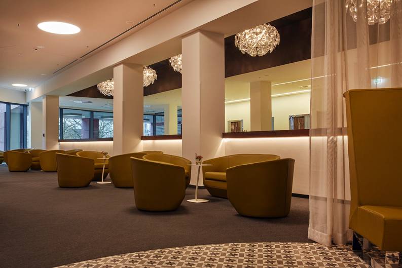Lobby dell'Hyperion Hotel Hamburg - Sito web ufficiale