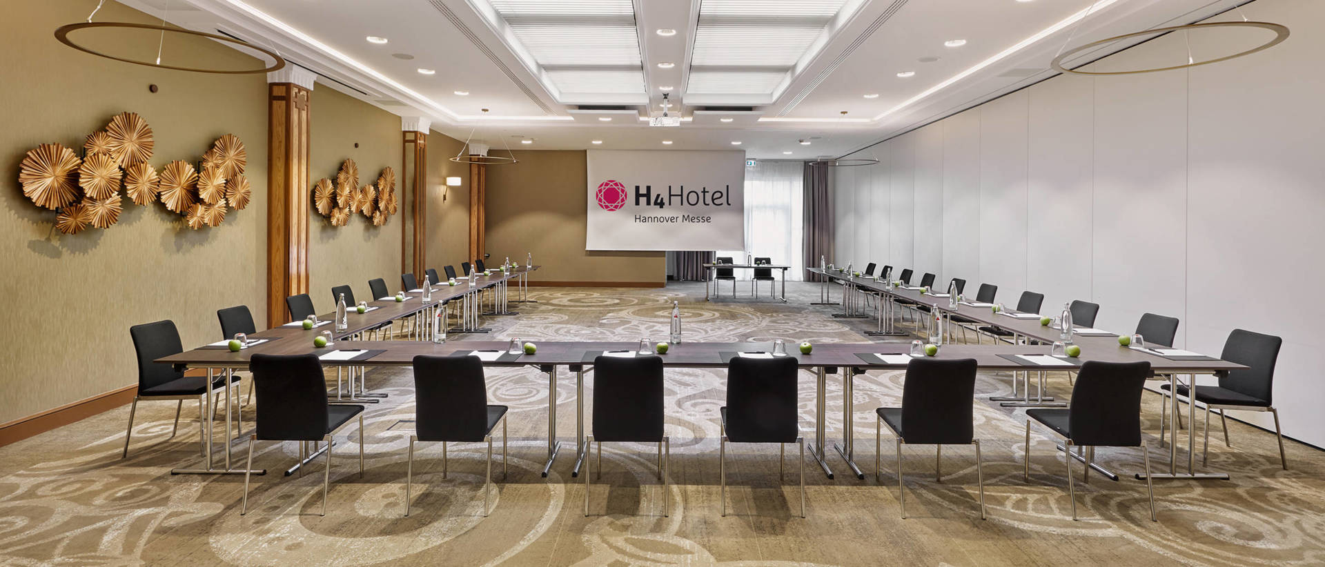 Business hotel H4 Hotel Hannover Messe - Official website