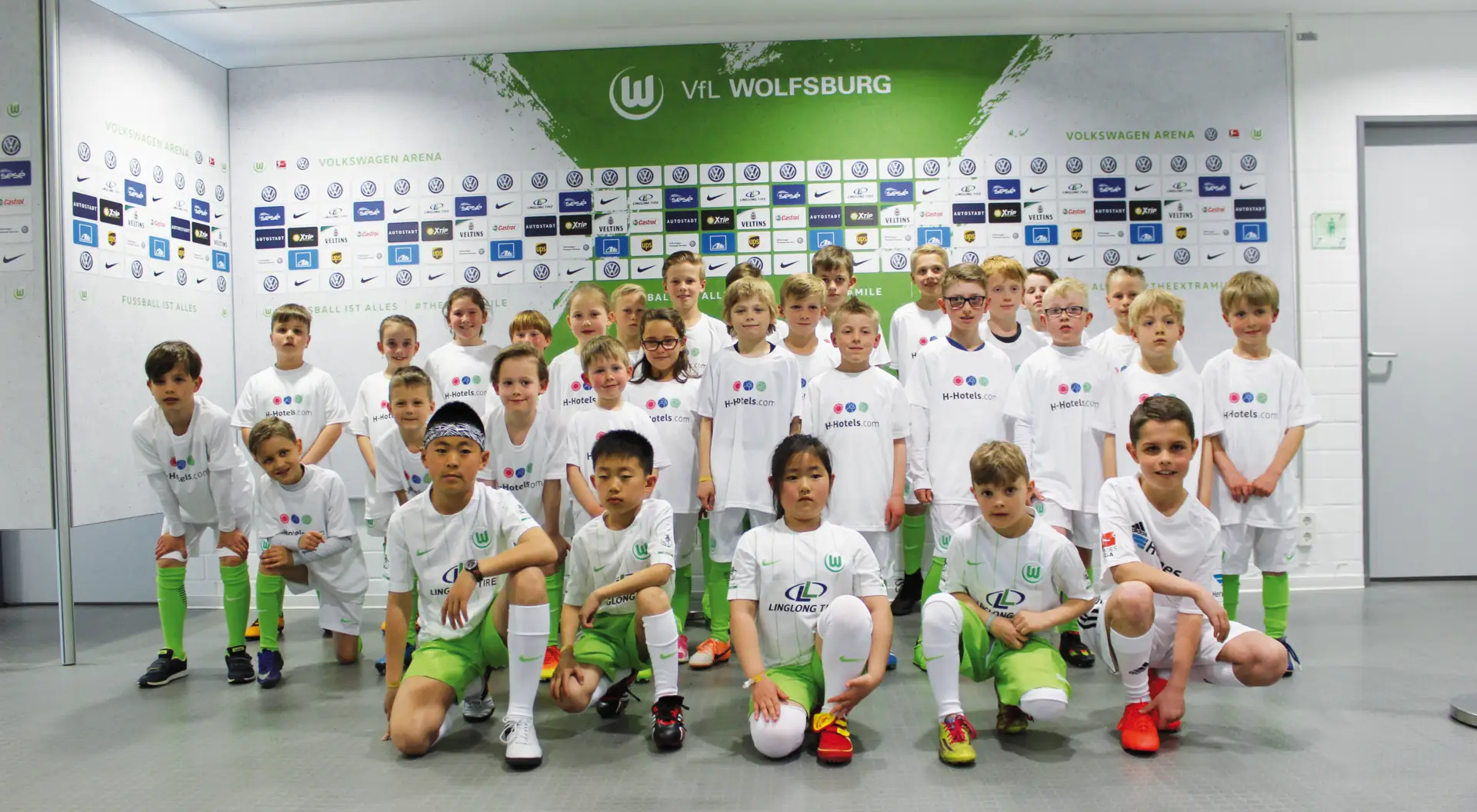 H-Hotels Teamkids unterstützen die Wölfe