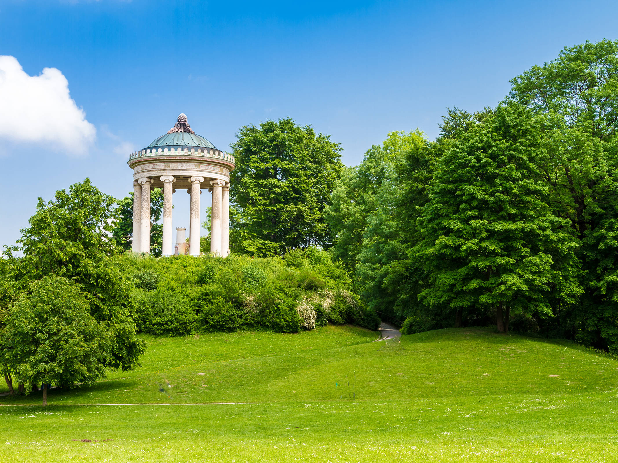 Englischer Garten in München - H.ome Serviced Apartments München - Offizielle Webseite