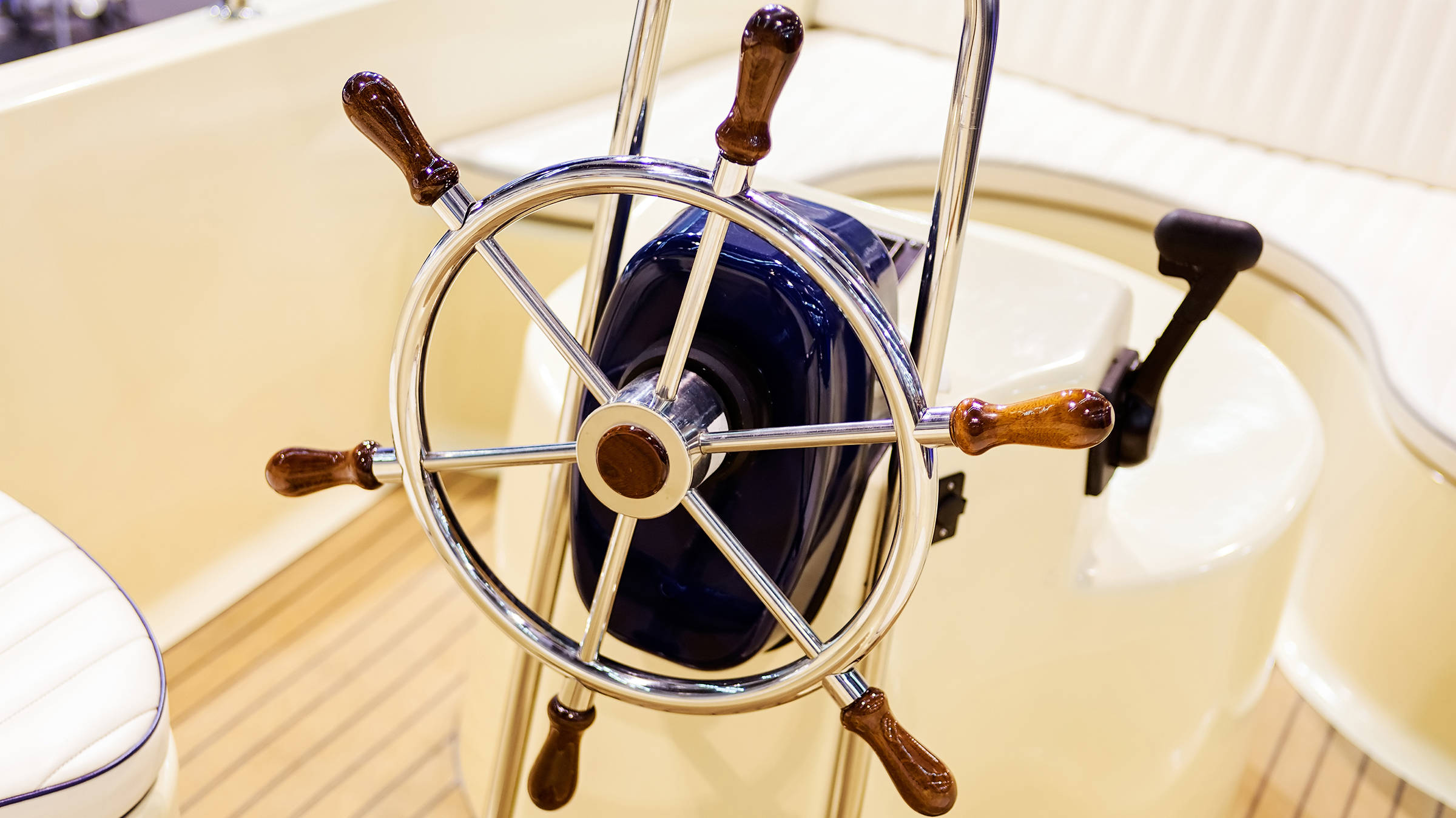 Hamburg Boat Show - Städtereise nach Hamburg mit H-Hotels.com - Offizielle Webseite Hamburg Boat Show - Städtereise nach Hamburg mit H-Hotels.com - Offizielle Webseite