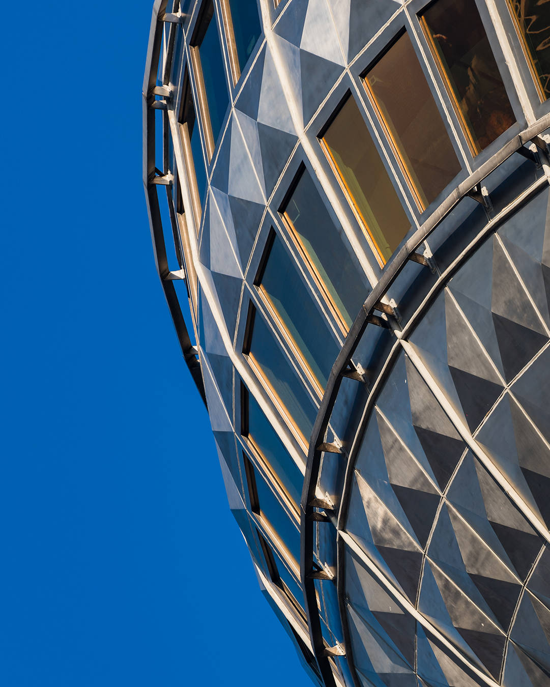 Architektur des Fernsehturm in Berlin - H-Hotels.com Architektur des Fernsehturm in Berlin - H-Hotels.com