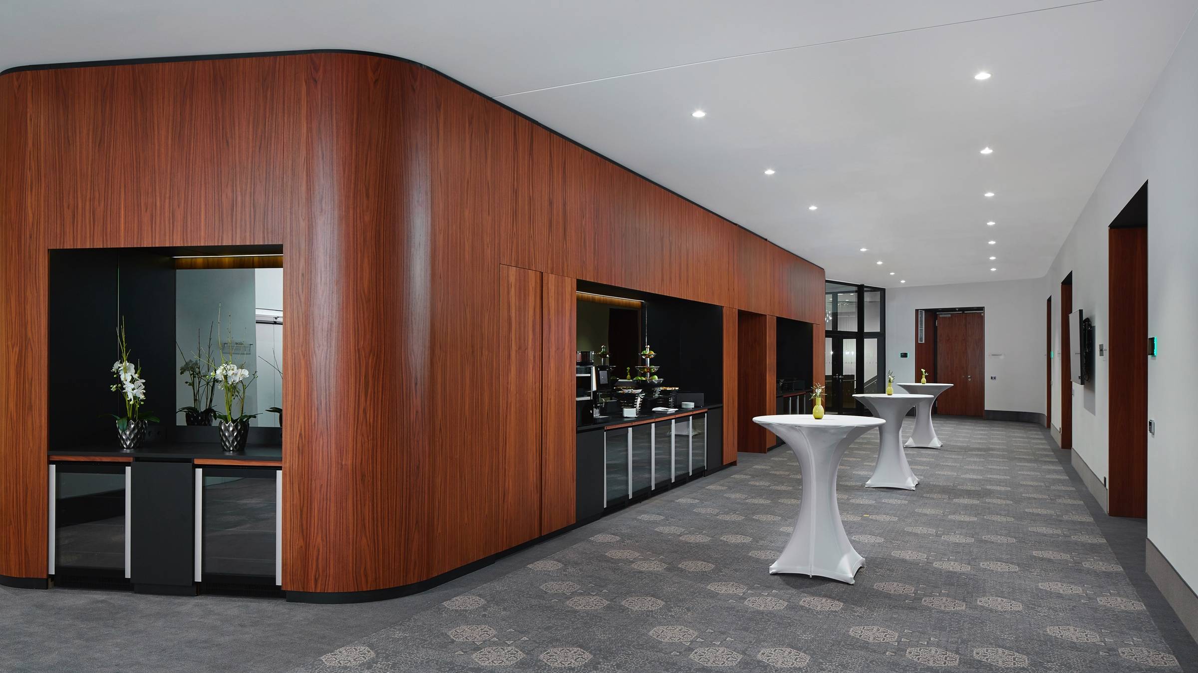 Foyer de l'hôtel HYPERION Hotel München - H-Hotels.com Foyer de l'hôtel HYPERION Hotel München - H-Hotels.com