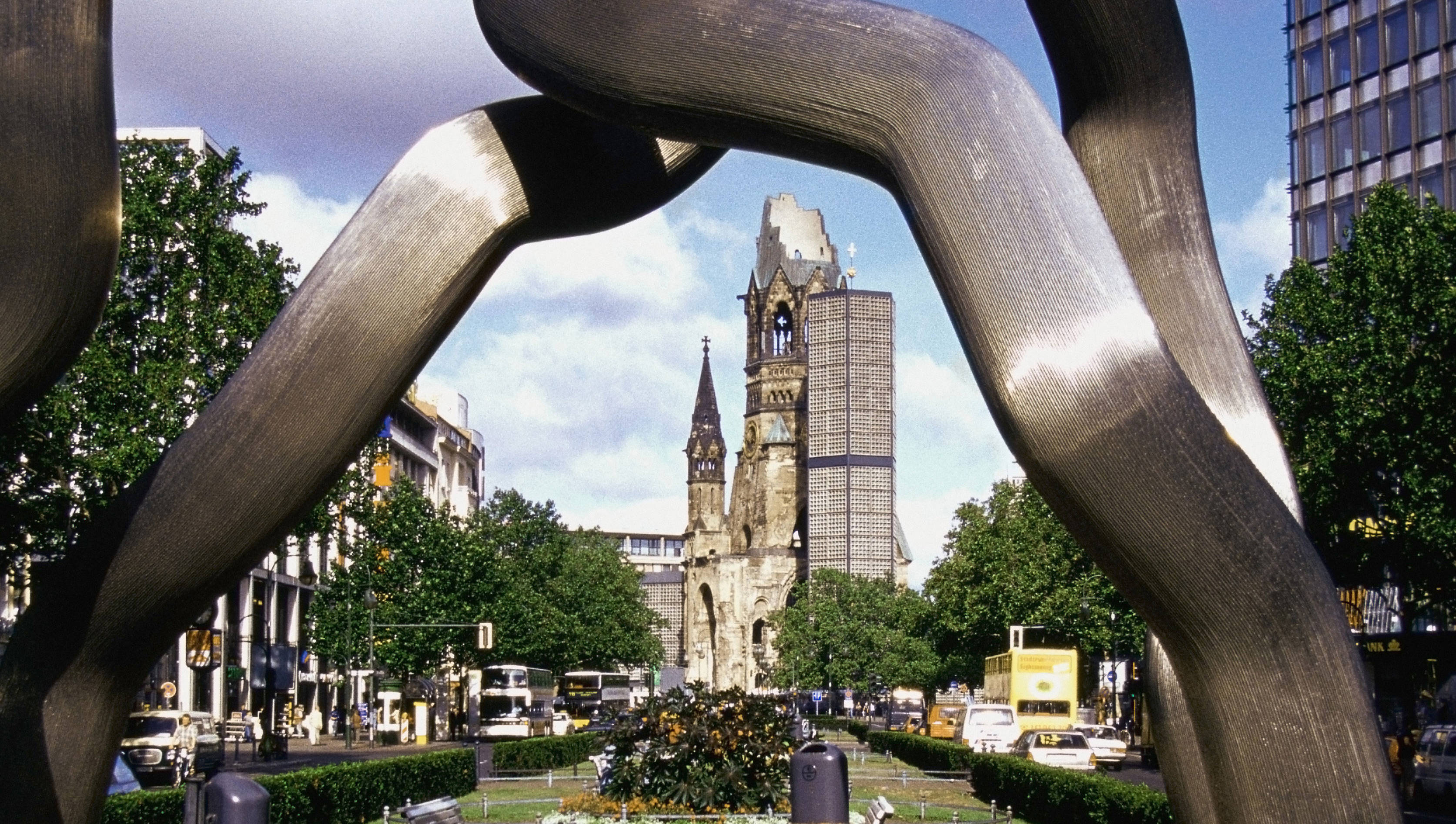 Die Tauentzienstrasse in Berlin | H-Hotels.com Die Tauentzienstrasse in Berlin | H-Hotels.com
