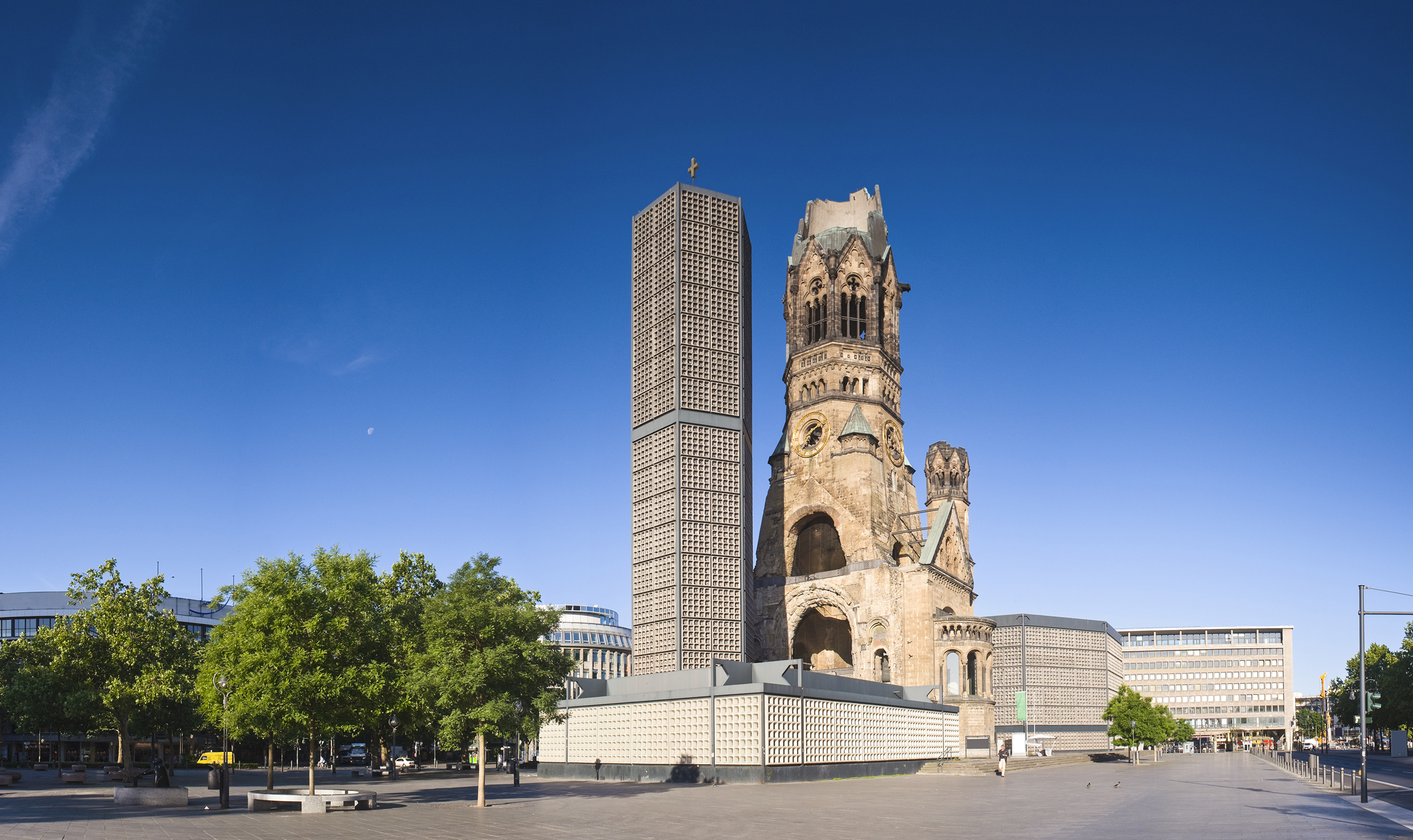 Breitscheidplatz mit Gedächtniskirche - H2 Hotel Berlin Alexanderplatz - Offizielle Webseite Breitscheidplatz mit Gedächtniskirche - H2 Hotel Berlin Alexanderplatz - Offizielle Webseite