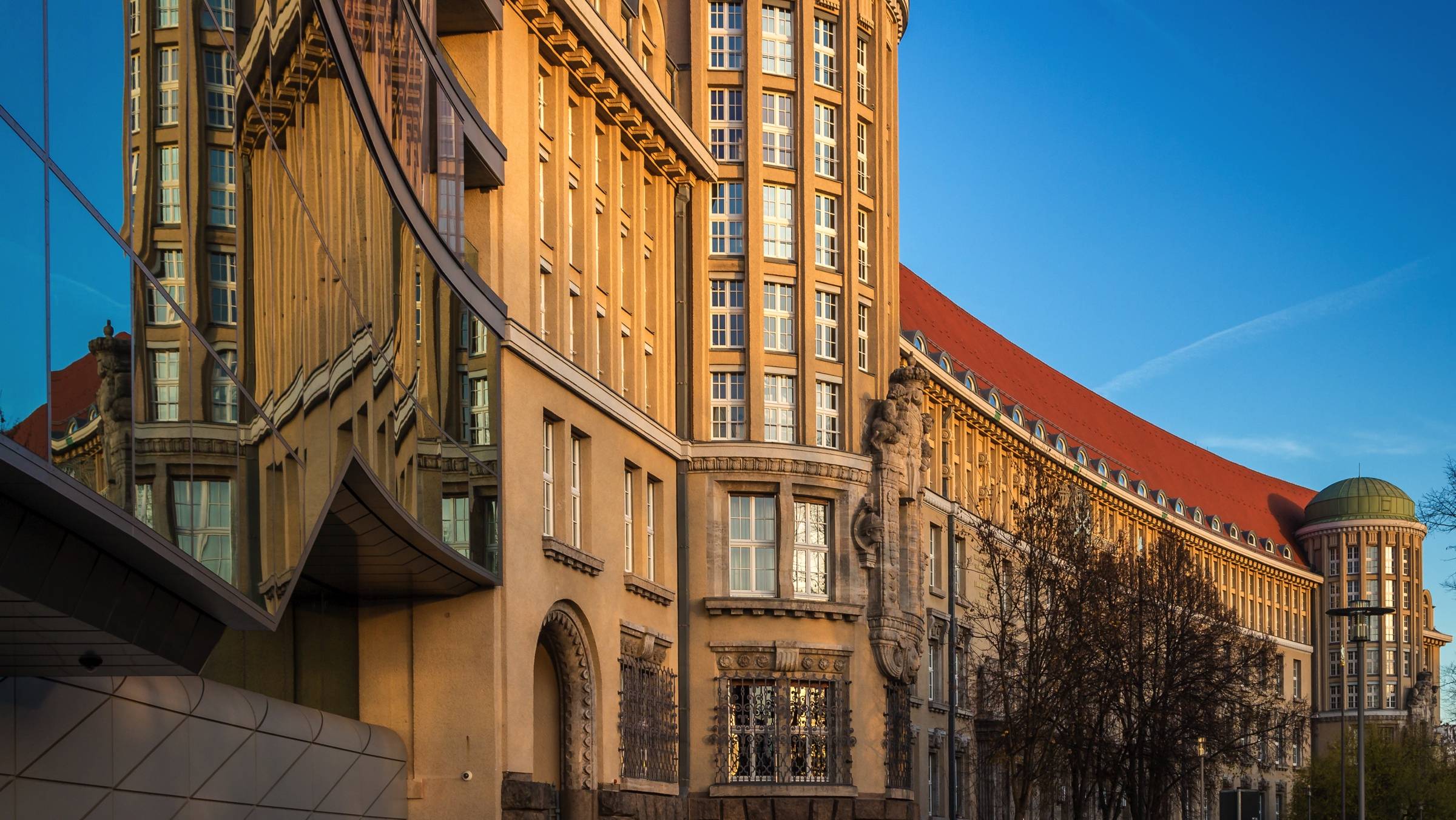 Deutsche Nationalbibliothek - H+ Hotel Leipzig - Offizielle Webseite Deutsche Nationalbibliothek - H+ Hotel Leipzig - Offizielle Webseite