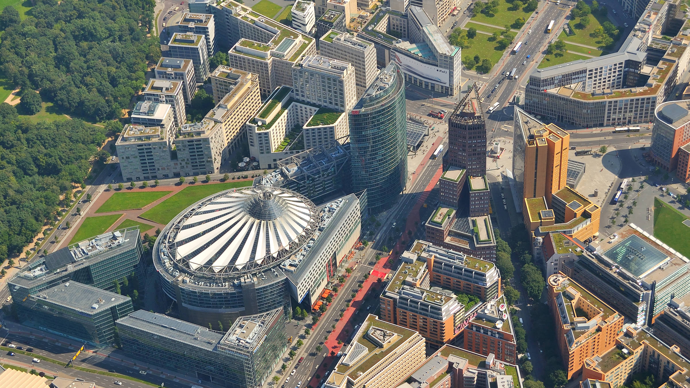 Potsdamer Platz - Städtereise nach Berlin mit H-Hotels.com - Offizielle Webseite Potsdamer Platz - Städtereise nach Berlin mit H-Hotels.com - Offizielle Webseite