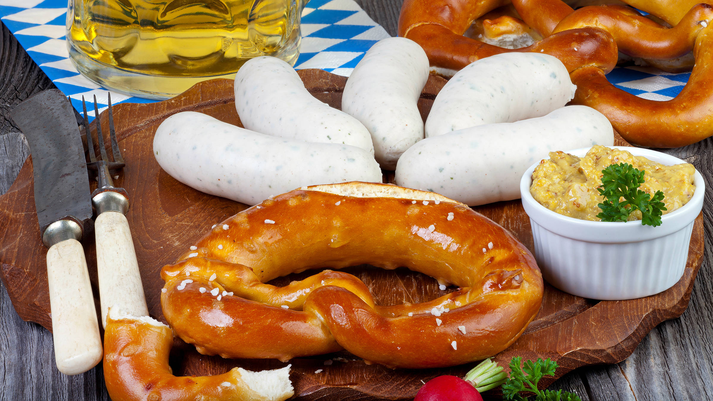Weißwurst und Brezeln - H-Hotels.com - Offizielle Webseite Weißwurst und Brezeln - H-Hotels.com - Offizielle Webseite