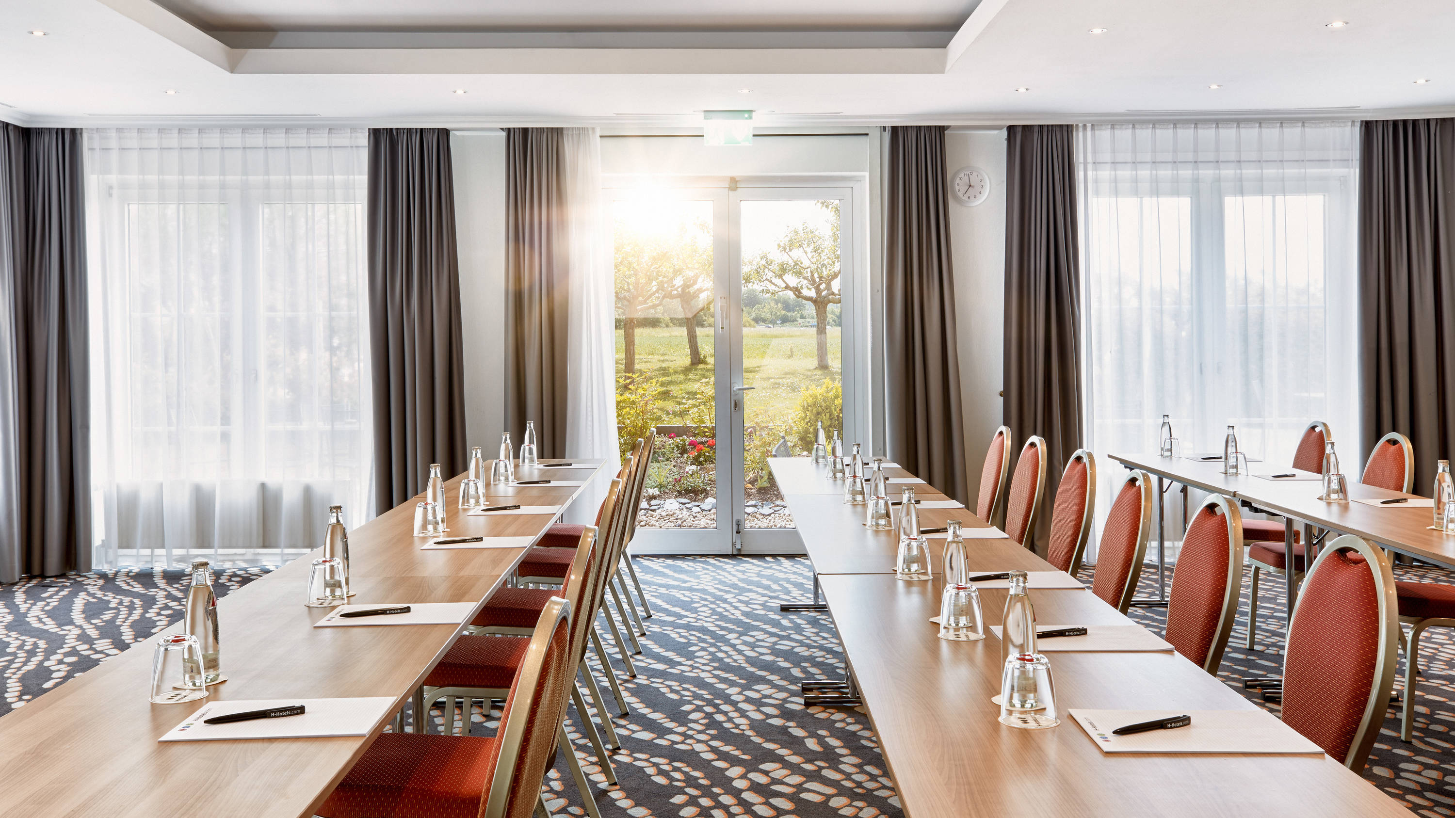Forfait conférence «Comfort» - H-Hotels.com Forfait conférence «Comfort» - H-Hotels.com