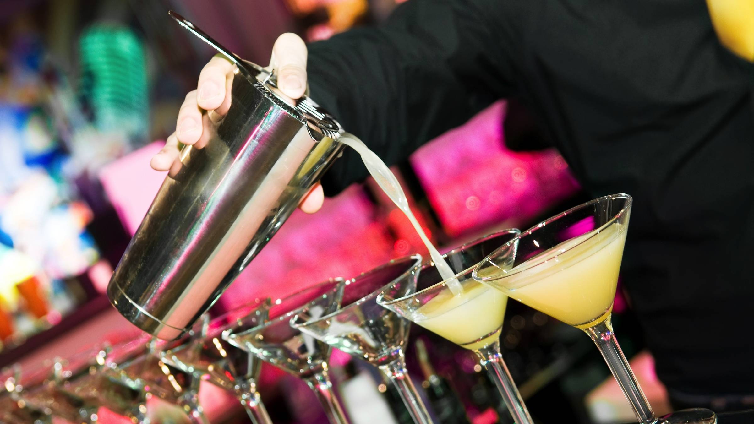 Nachtleben von Düsseldorf | H-Hotels.com Nachtleben von Düsseldorf | H-Hotels.com