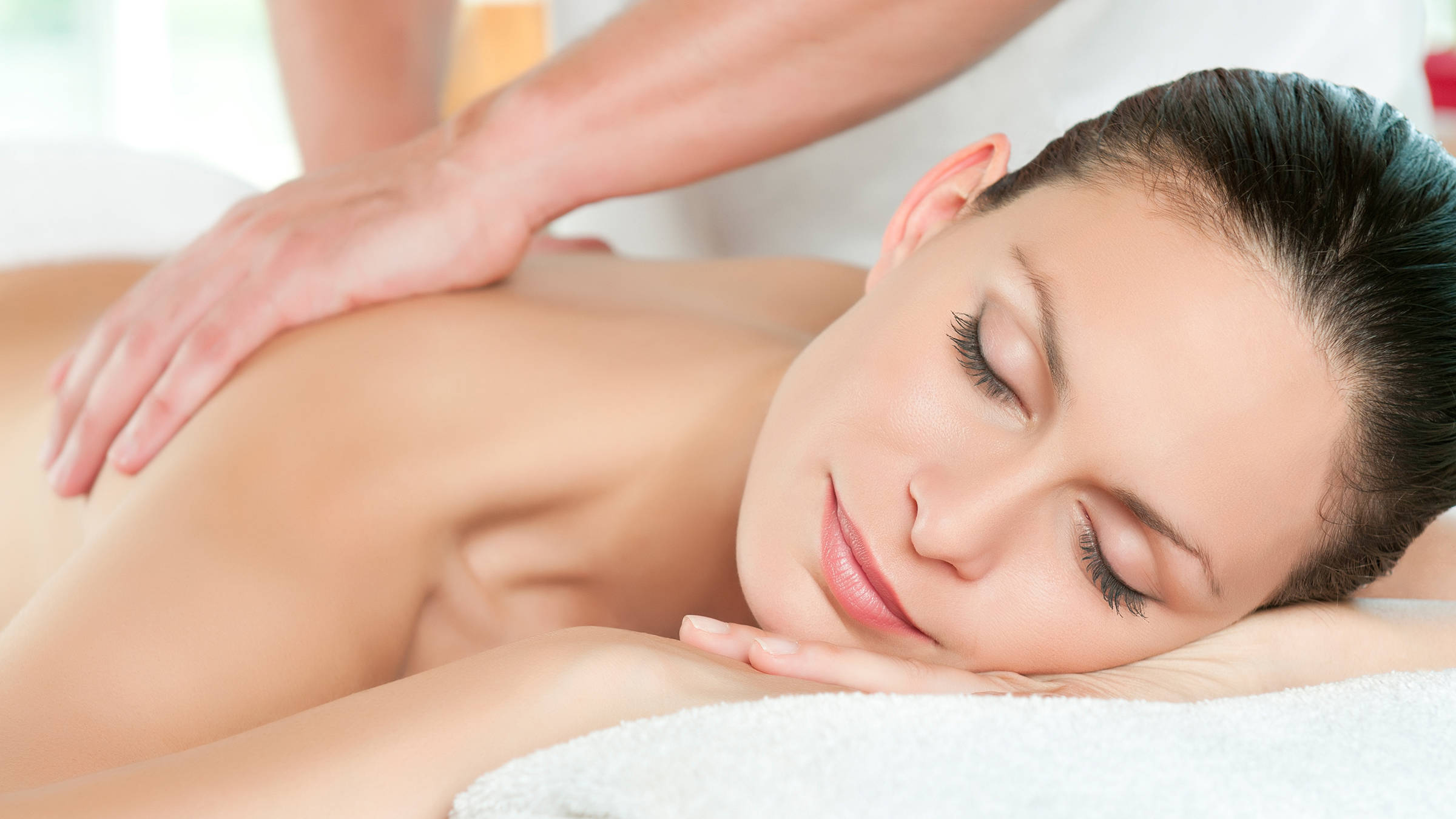 Massage - H+ Hotel & Spa Friedrichroda - Offizielle Webseite Massage - H+ Hotel & Spa Friedrichroda - Offizielle Webseite