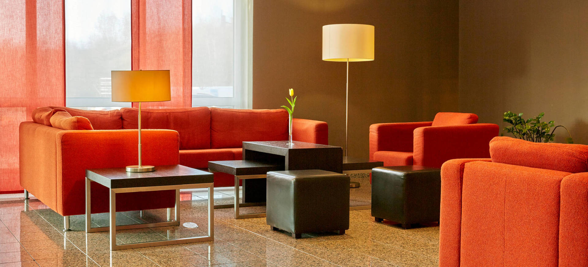 Lounge in het H+ Hotel Leipzig-Halle - Officiële website