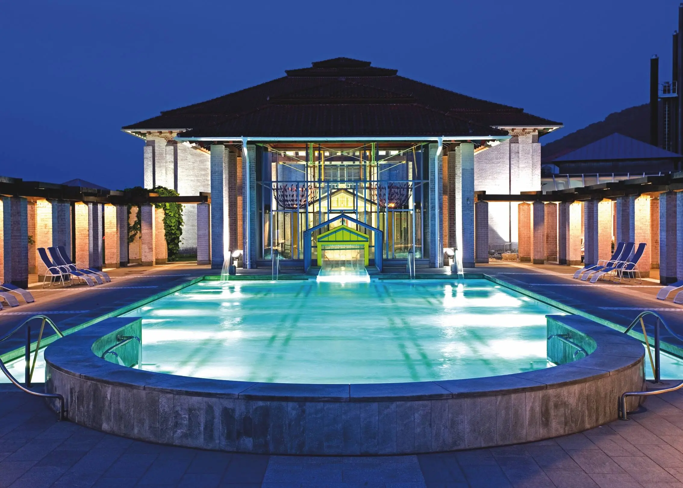 Pool at the Limes Therme at night.