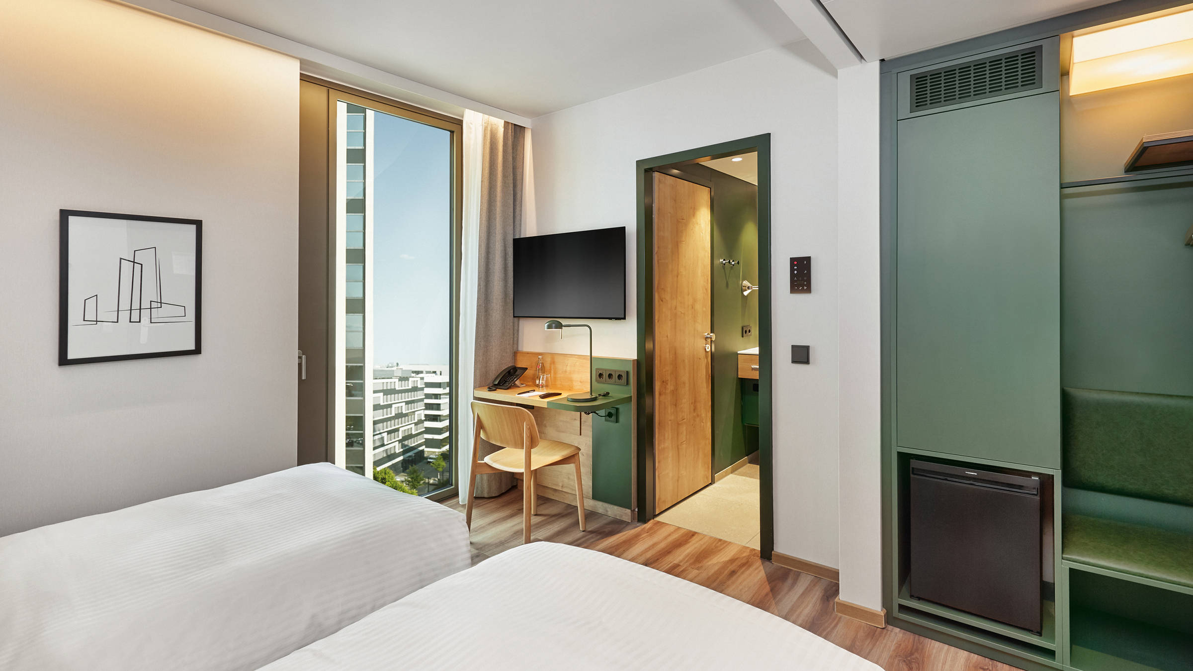 THE ROOMS - Hotel & House, Frankfurt – Updated 2023 Prices