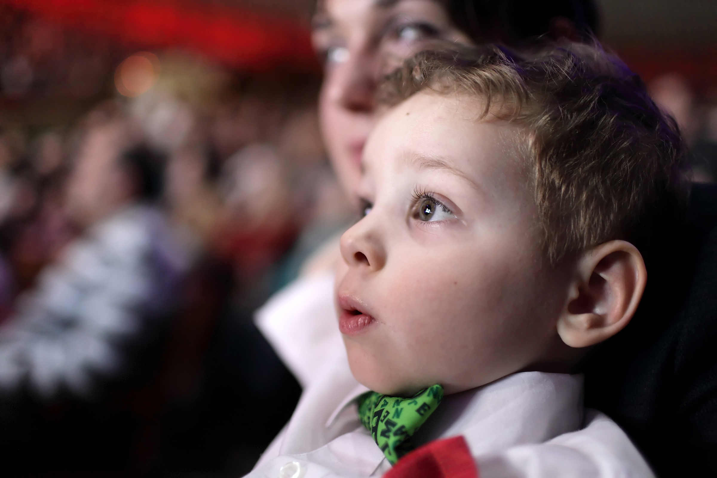 Kinder staunen im Musical Mary Poppins | H-Hotels.com Kinder staunen im Musical Mary Poppins | H-Hotels.com