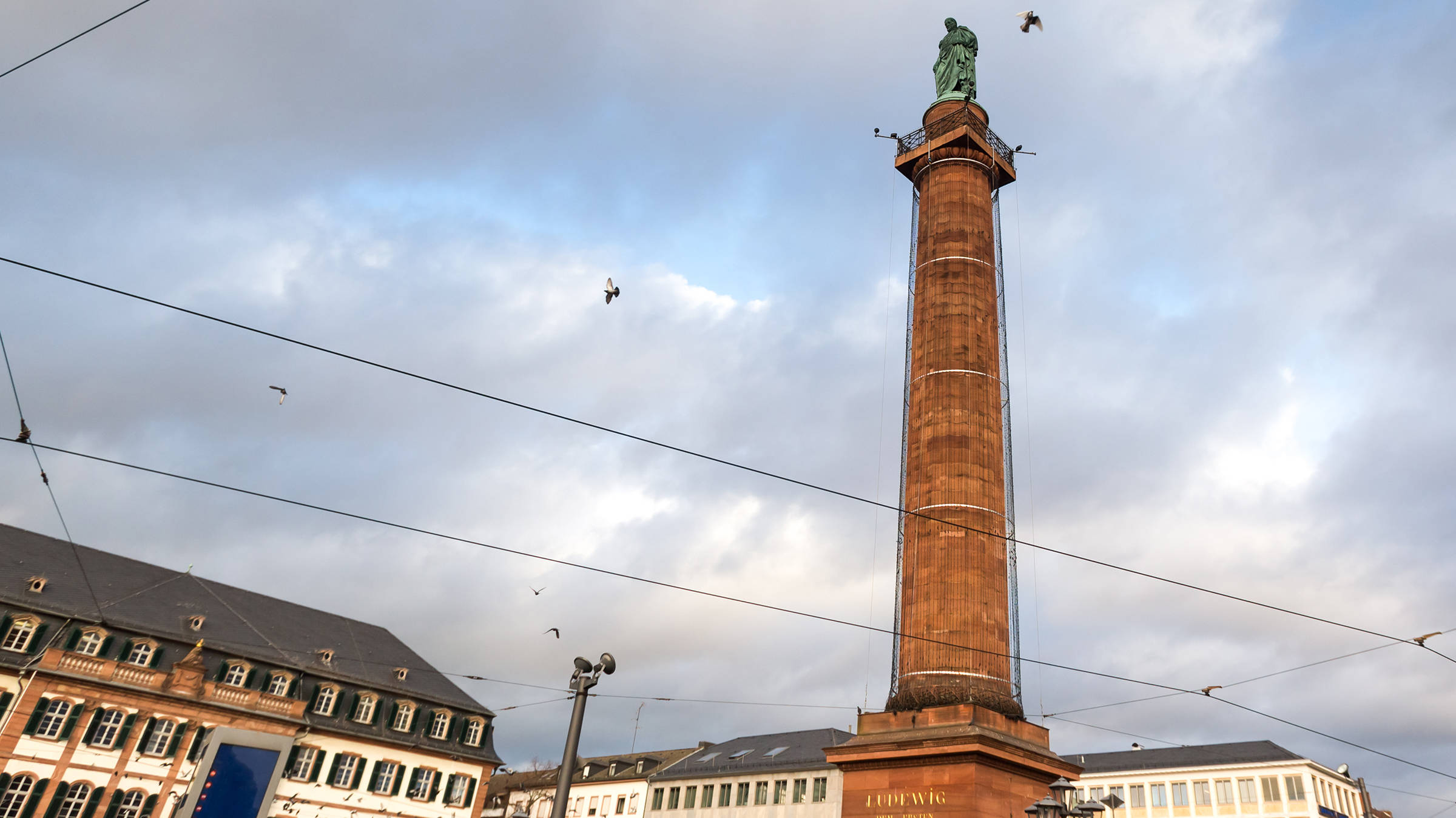 Ludwigsmonument - H+ Hotel Darmstadt - Official website Ludwigsmonument - H+ Hotel Darmstadt - Official website