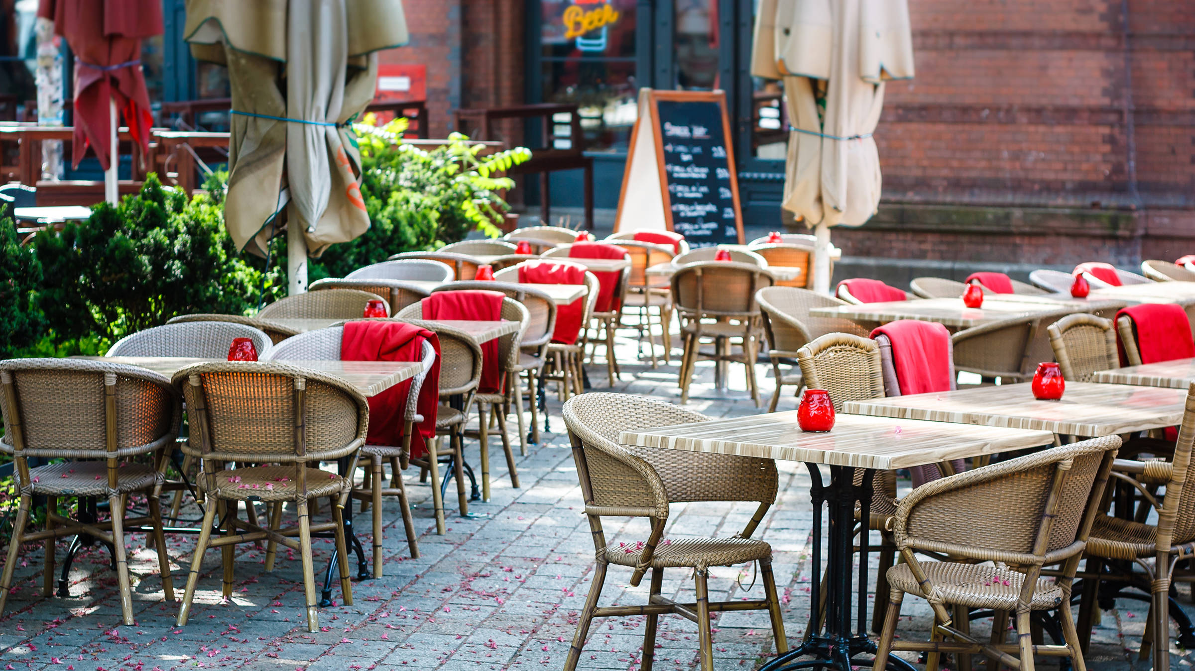 Die Oranienburger Straße in Berlin | H-Hotels.com Die Oranienburger Straße in Berlin | H-Hotels.com