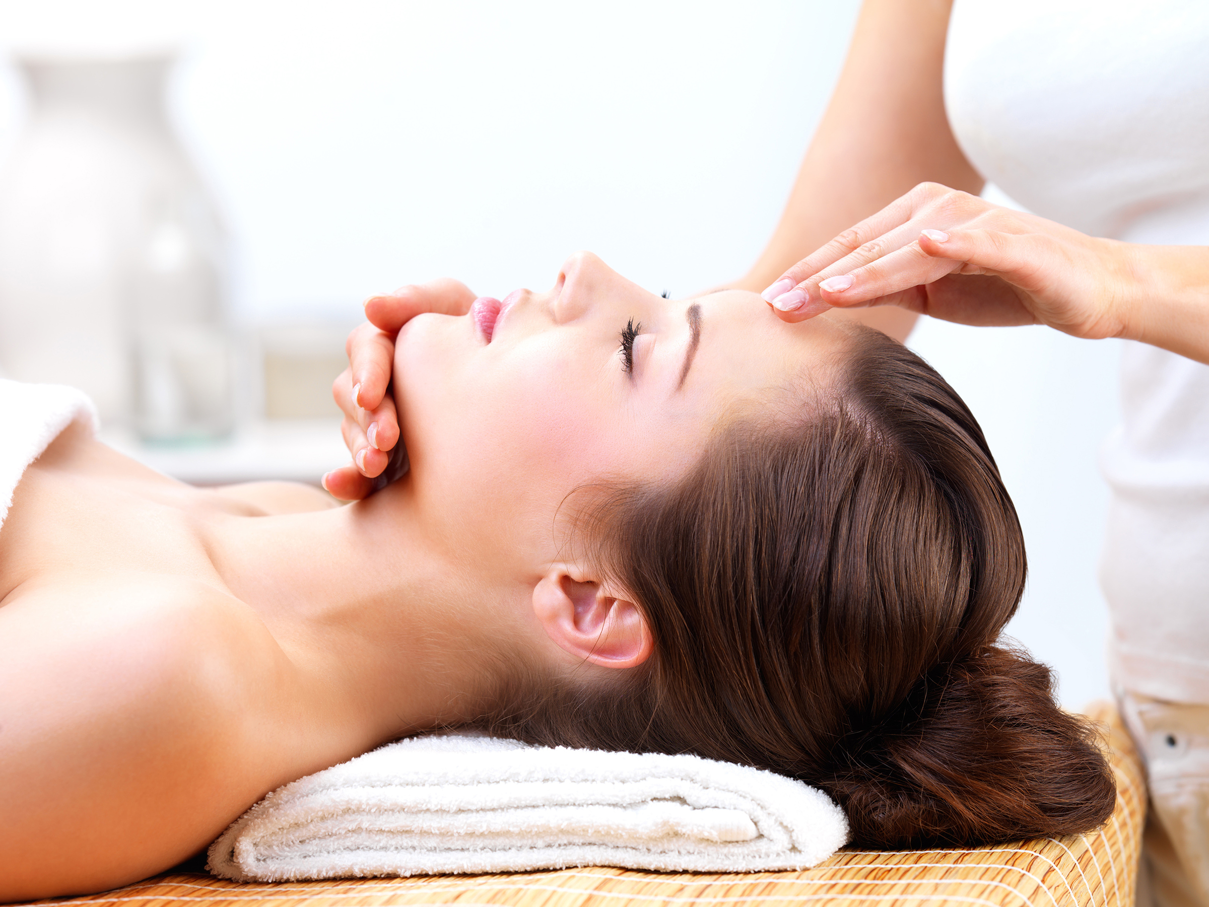 Gesichtsbehandlungen im H+ Hotel & Spa Friedrichroda - Offizielle Webseite Gesichtsbehandlungen im H+ Hotel & Spa Friedrichroda - Offizielle Webseite