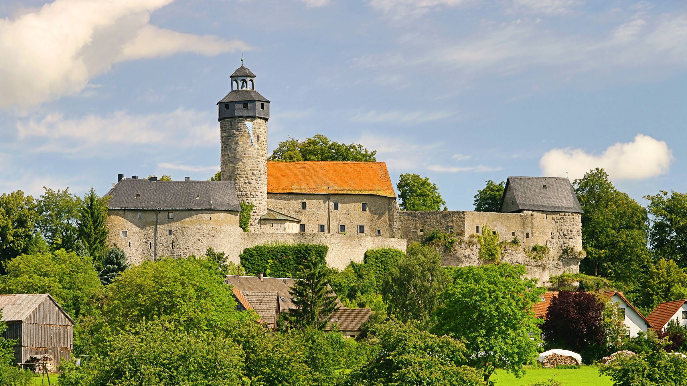 крепость Зверниц - H4 Hotel Residenzschloss Bayreuth - официальный веб-сайт