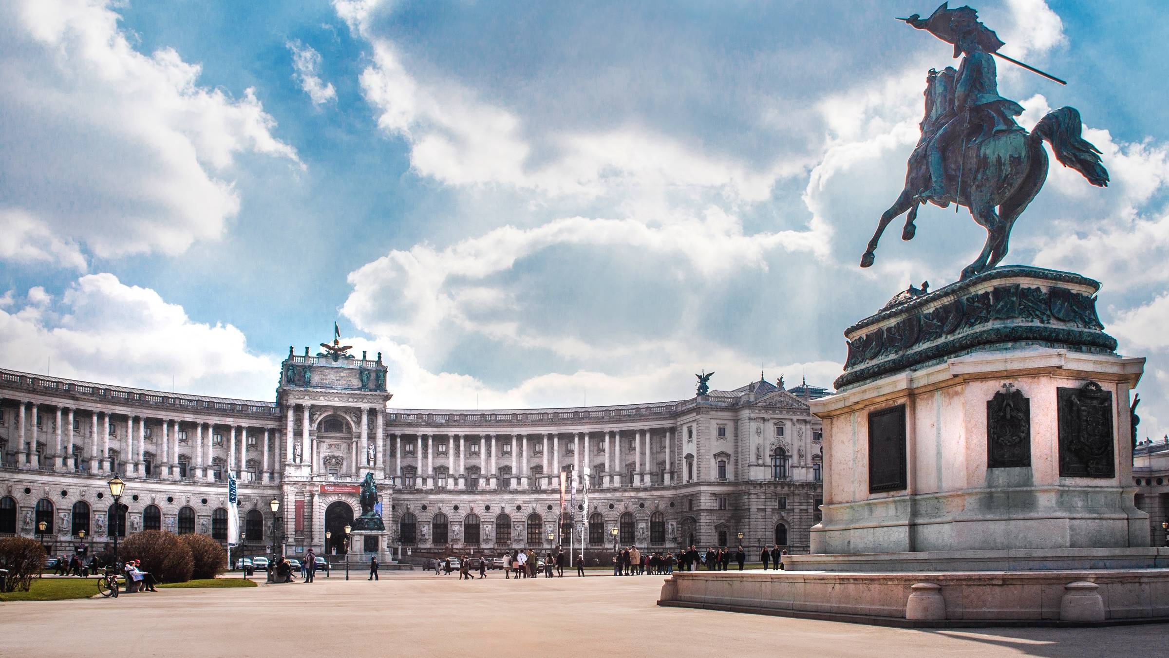 Wiener Hofburg - H+ Hotel Wien - Offizielle Webseite Wiener Hofburg - H+ Hotel Wien - Offizielle Webseite