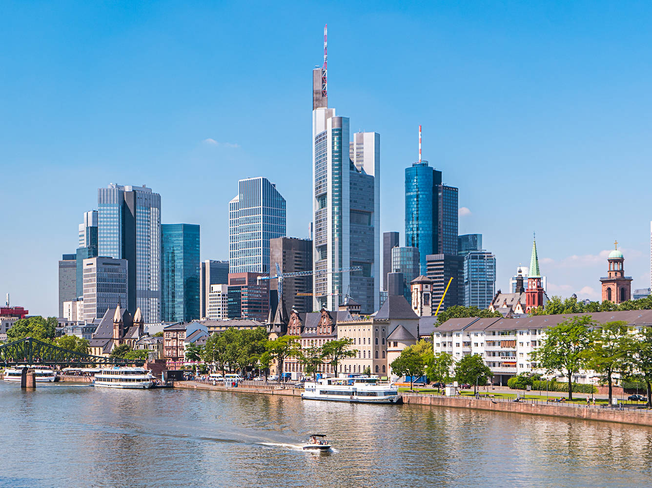 Comerzbank Tower von Frankfurt | H-Hotels.com Comerzbank Tower von Frankfurt | H-Hotels.com