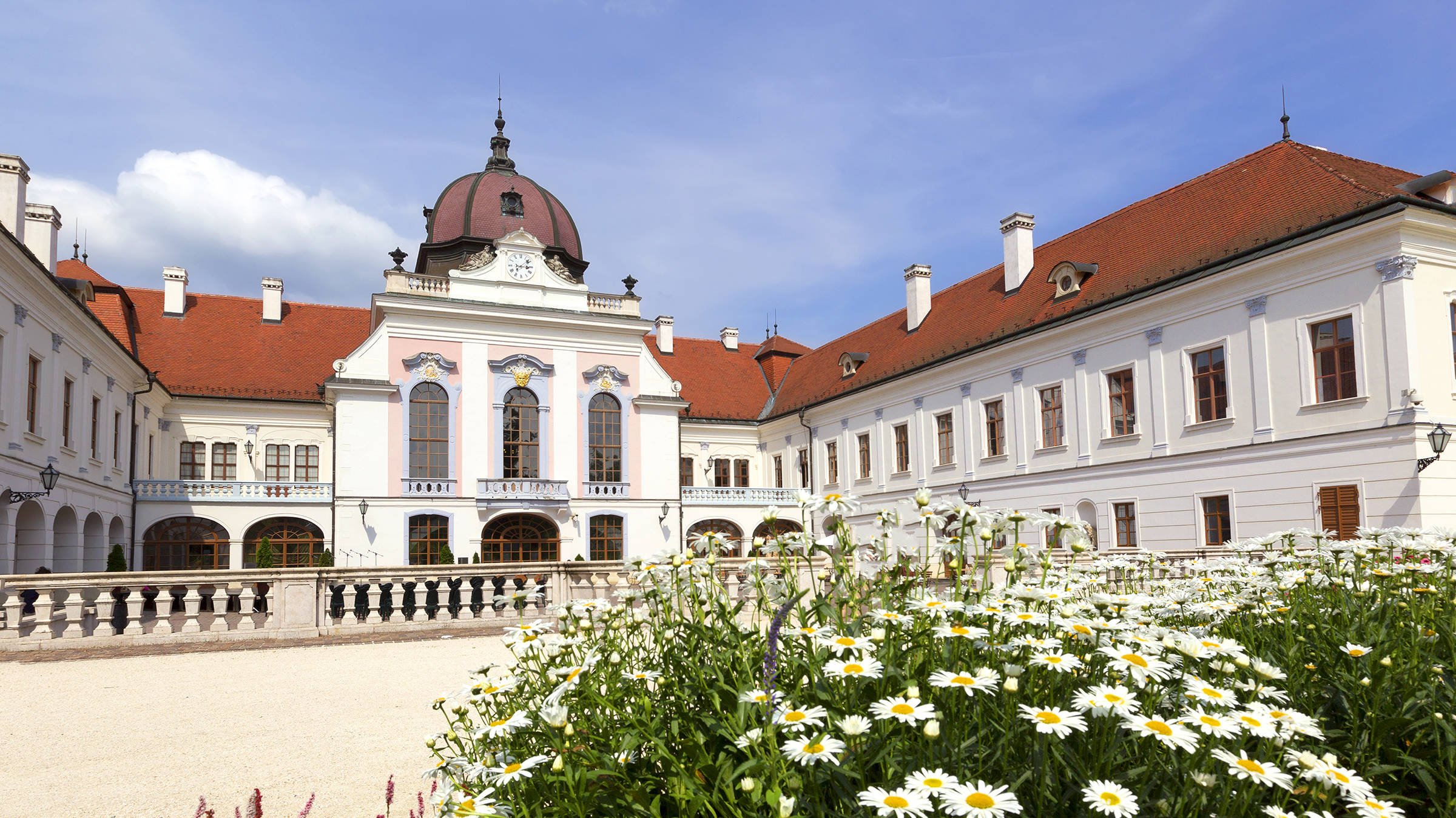 Schloss Godollo - H2 Hotel Budapest - Offizielle Webseite