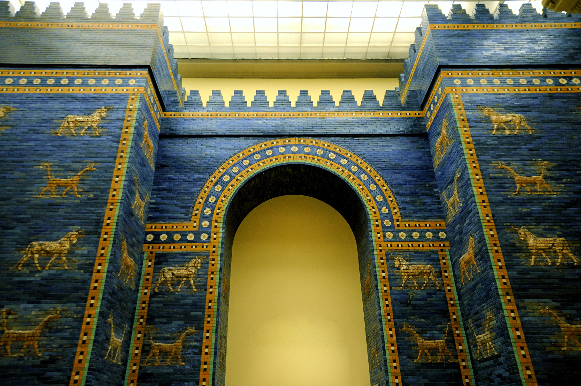 Ischtar Tor - Pergamonmuseum in Berlin - H-Hotels.com Ischtar Tor - Pergamonmuseum in Berlin - H-Hotels.com