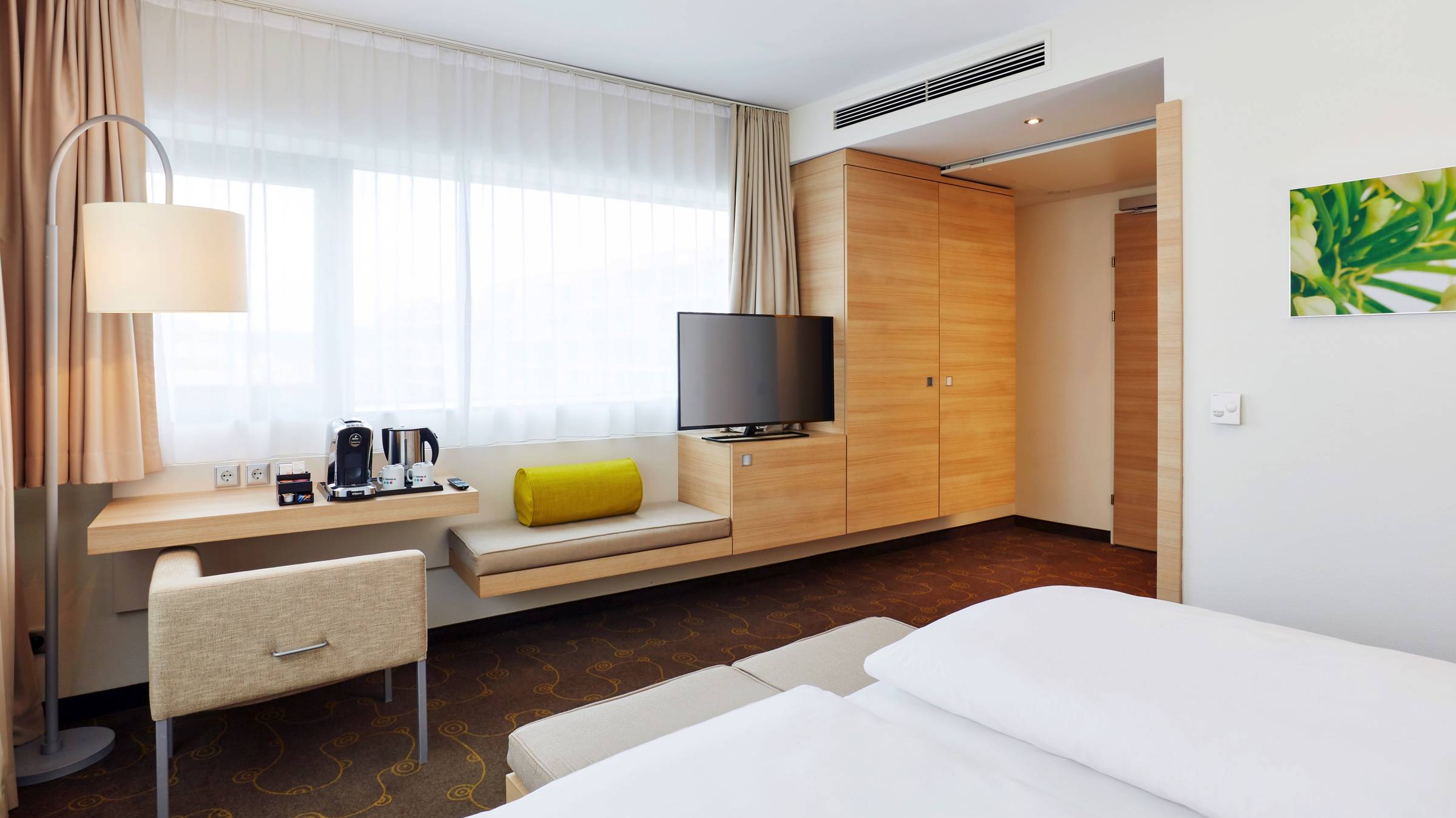Hotelzimmer im H+ Hotel Salzburg | H-Hotels.com Hotelzimmer im H+ Hotel Salzburg | H-Hotels.com