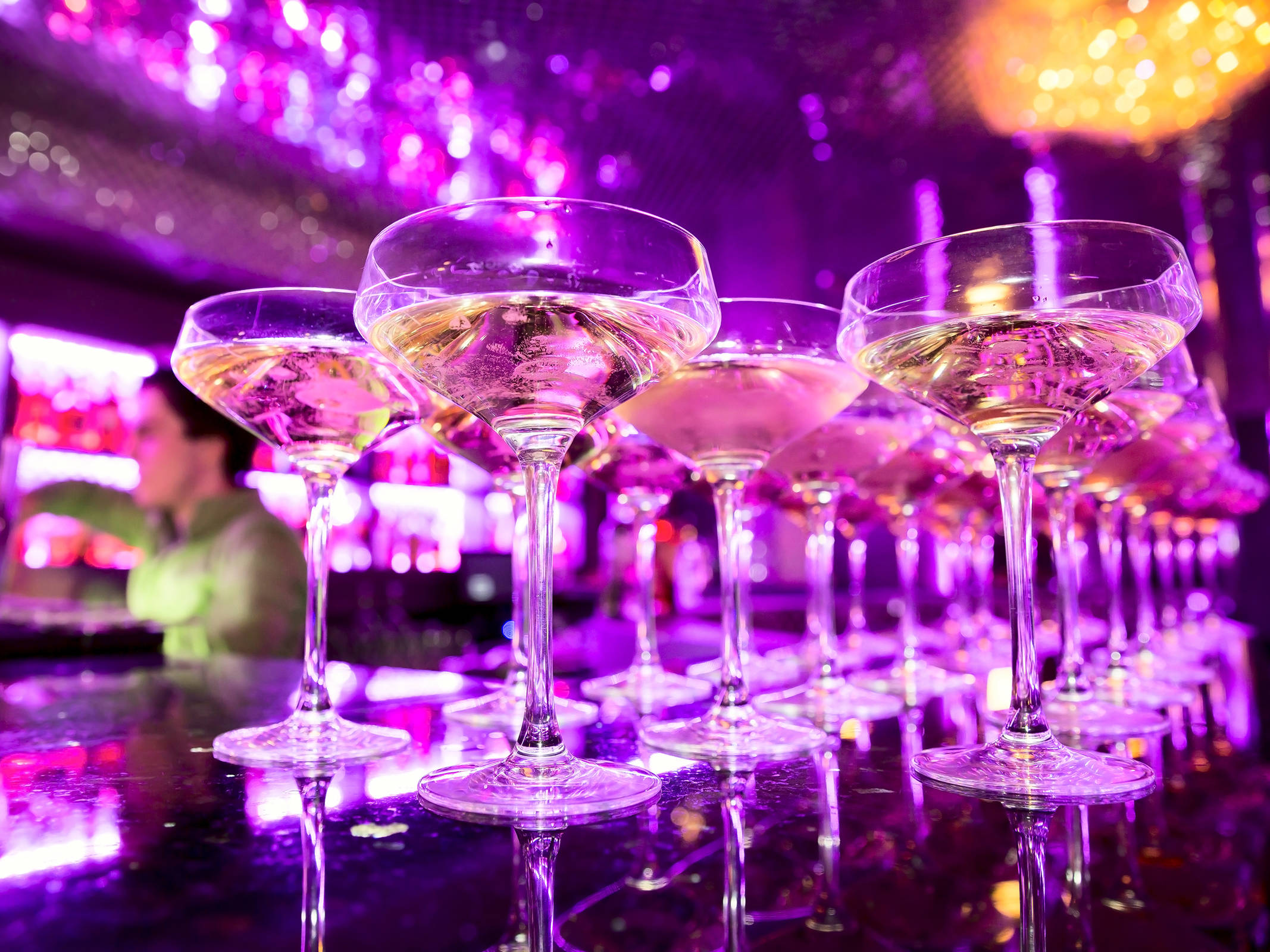 Cocktails in Hamburg - H-Hotels.com Cocktails in Hamburg - H-Hotels.com