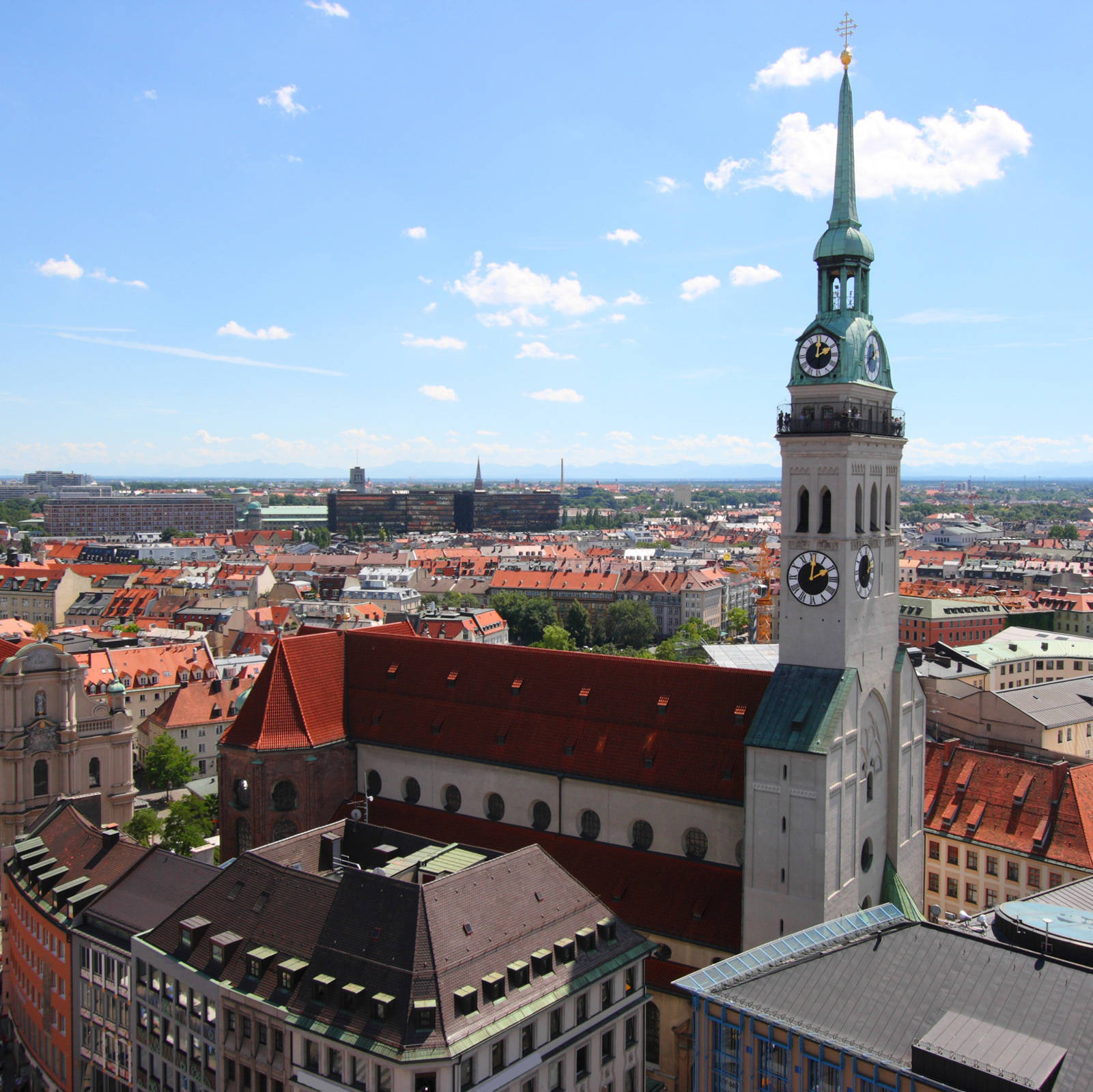 Осмотр достопримечательностей в центре Мюнхена - H+ Hotel München