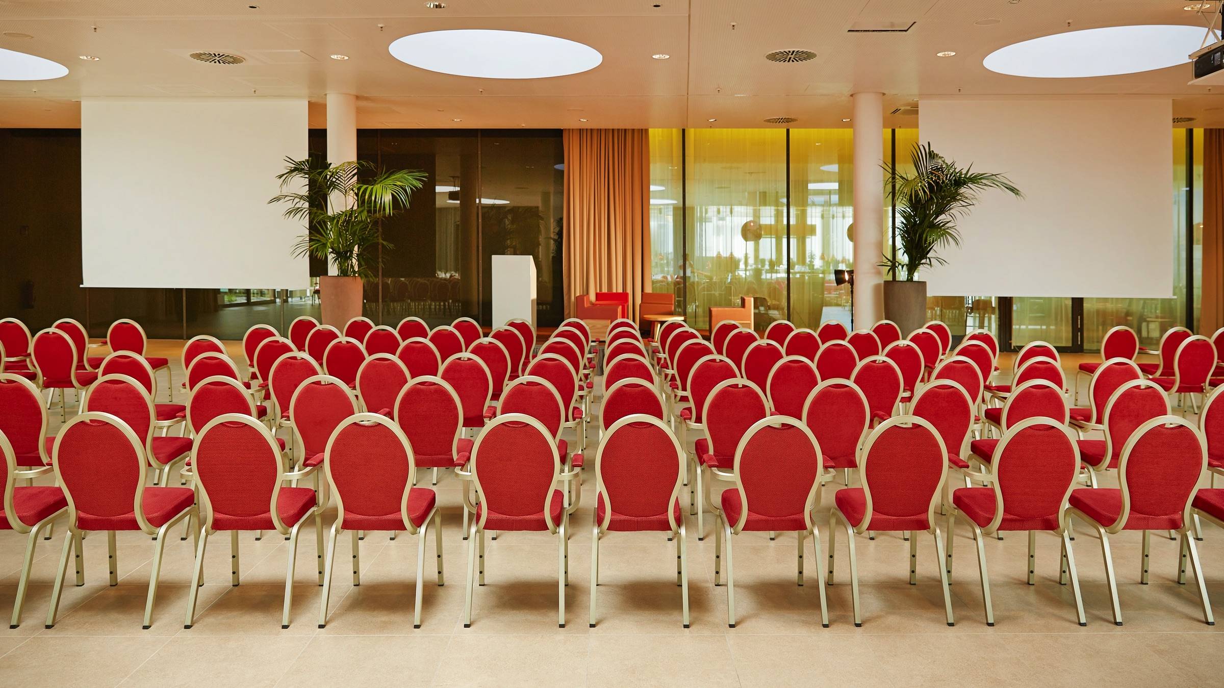 Salle de réunion - H-Hotels.com Salle de réunion - H-Hotels.com