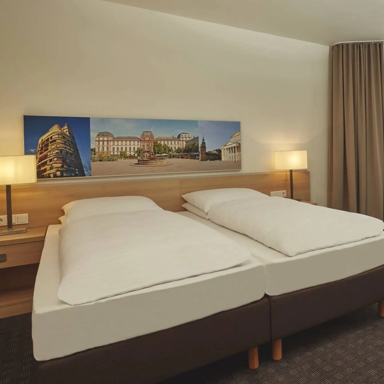 Hotelzimmer im H+ Hotel Darmstadt - Offizielle Webseite