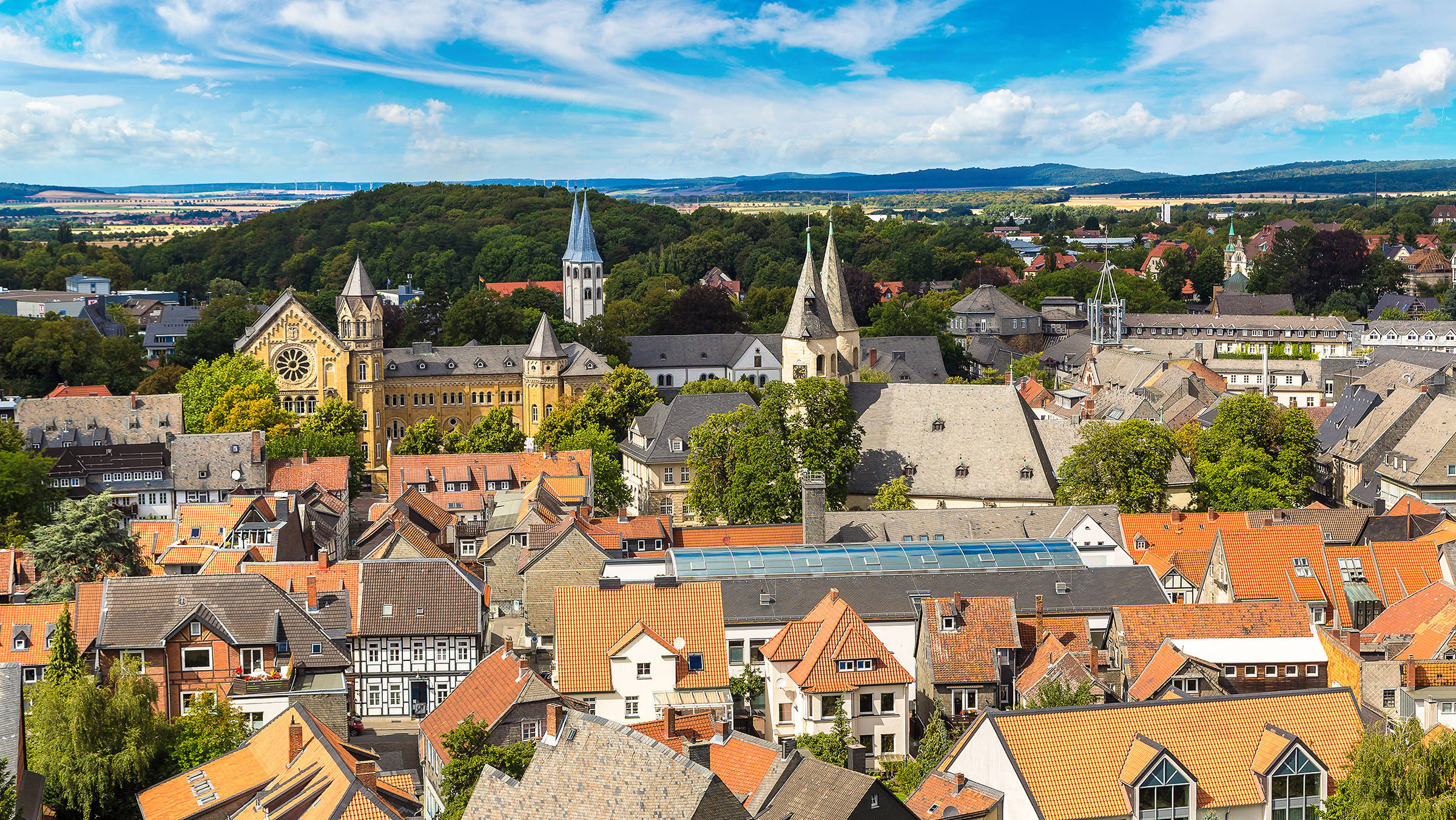 Panoramablick über Goslar - H+ Hotel Goslar - Offizielle Webseite Panoramablick über Goslar - H+ Hotel Goslar - Offizielle Webseite