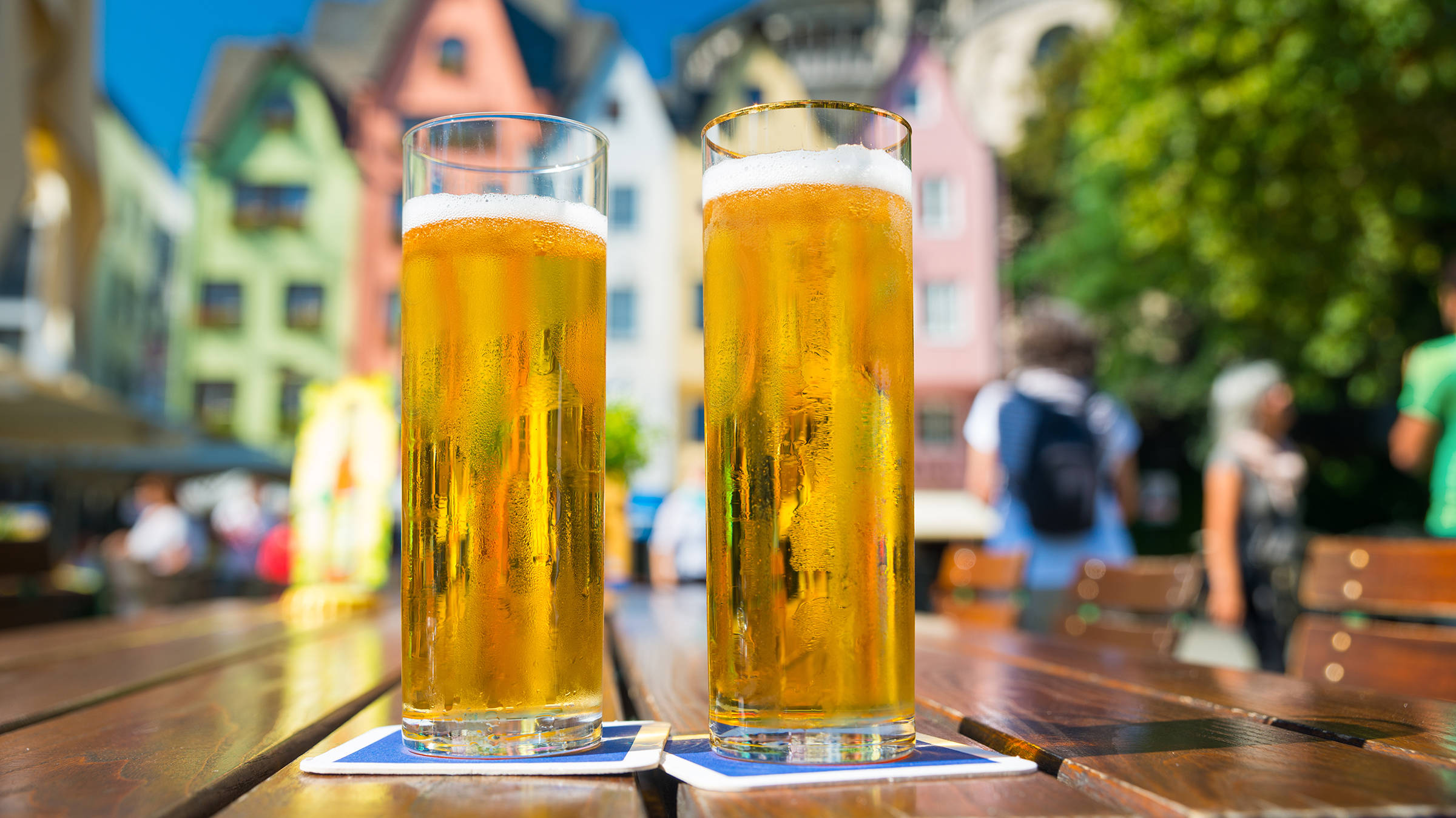 Élvezze a hűvös Kölsch-t - H-Hotels.com Élvezze a hűvös Kölsch-t - H-Hotels.com