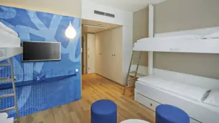 Comfort room at the H2 Hotel München Messe - Official website