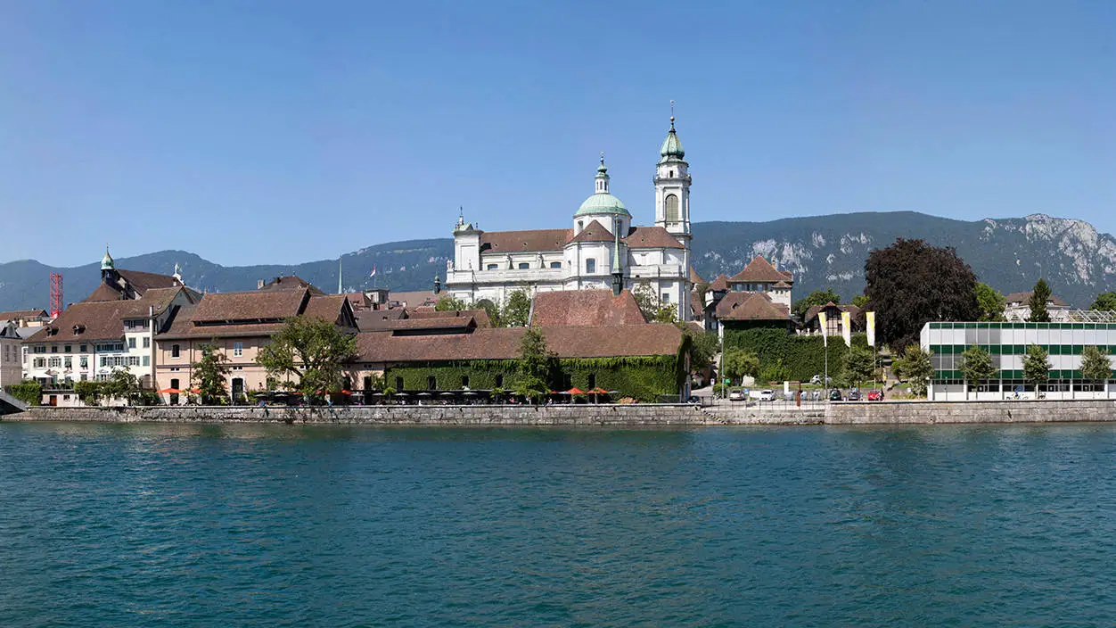Esplorare il centro storico barocco - H4 Hotel Solothurn
