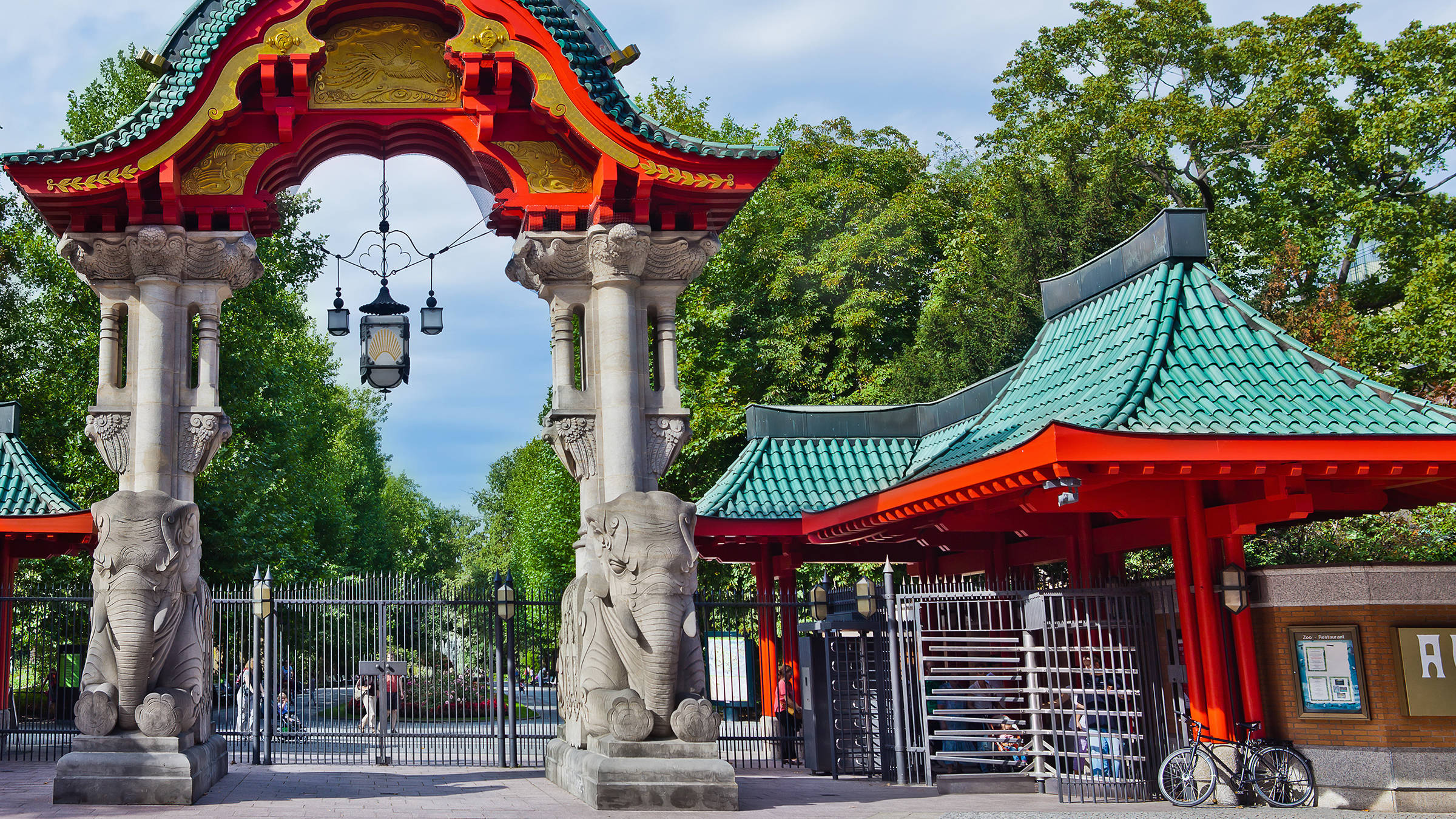 Am Berliner Zoo parken - H-Hotels.com Am Berliner Zoo parken - H-Hotels.com
