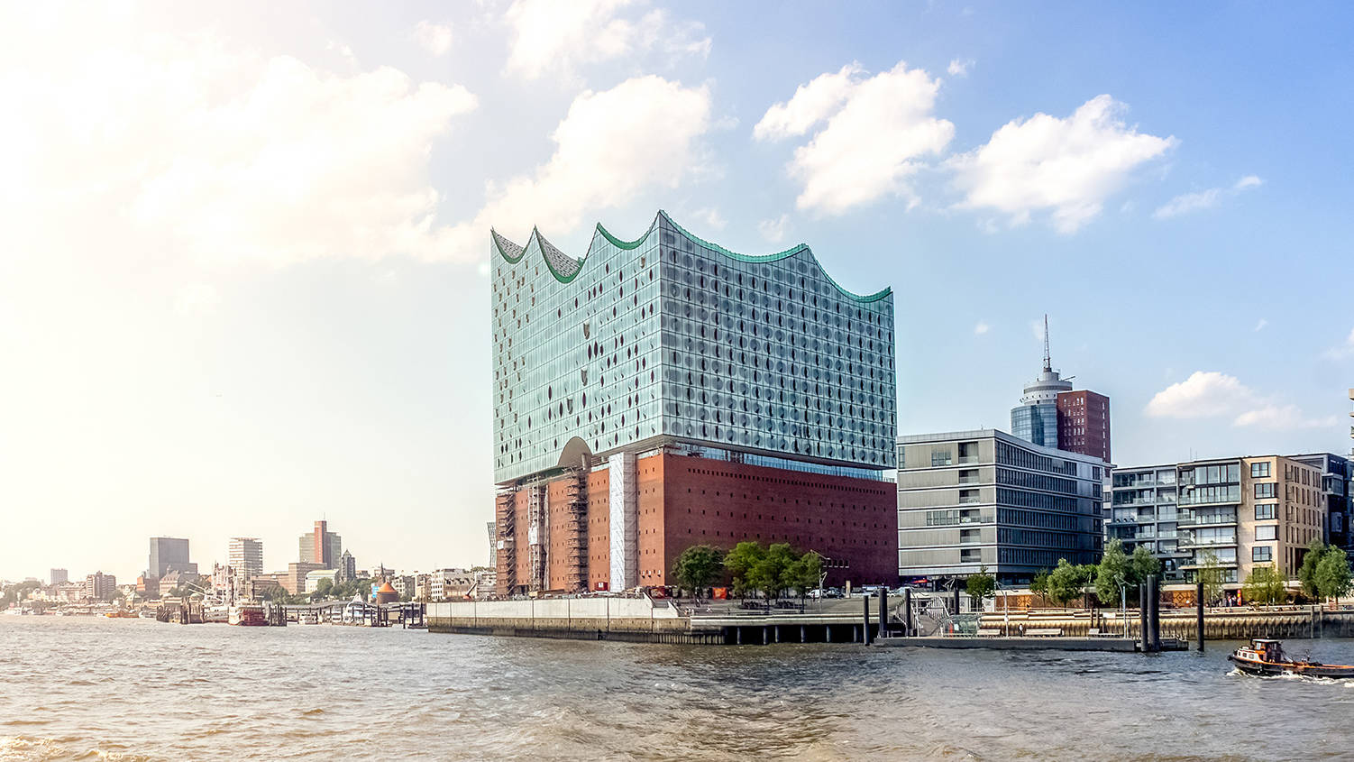 Elbe Philharmonia near the Hyperion Hotel Hamburg - Official website Elbe Philharmonia near the Hyperion Hotel Hamburg - Official website