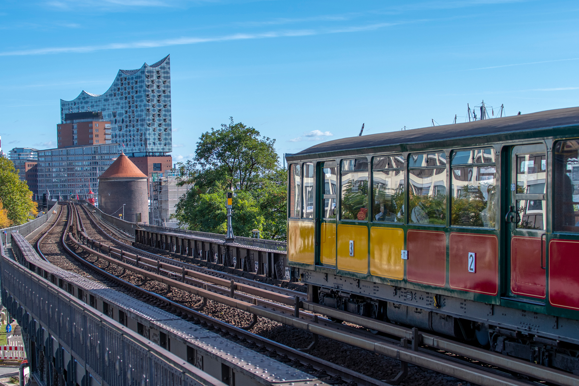 Mit öffentlichen Verkehrsmitteln zum Musical Tina - H-Hotels.com Mit öffentlichen Verkehrsmitteln zum Musical Tina - H-Hotels.com