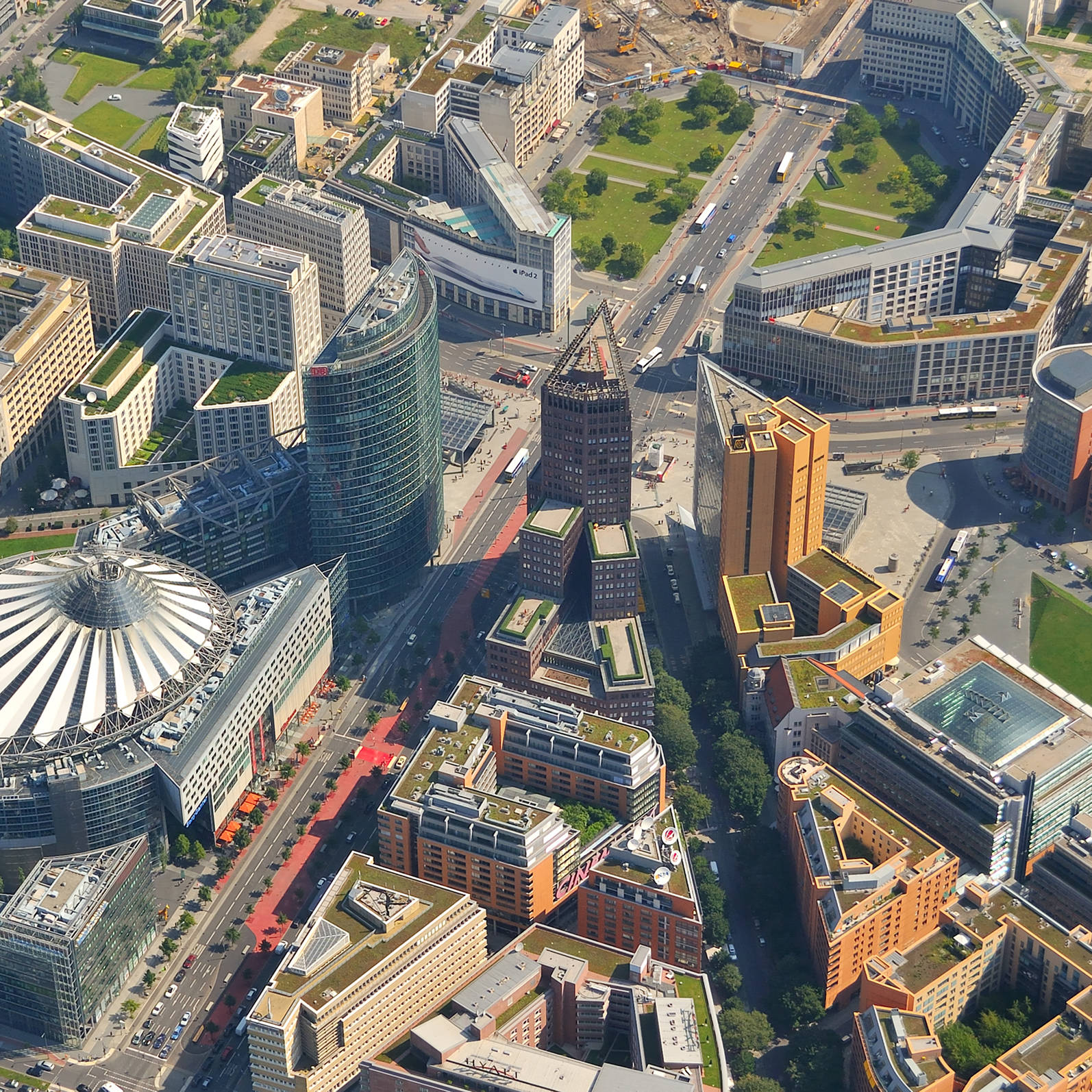 Verkehrsknotenpunkt Potsdamer Platz | H-Hotels.com Verkehrsknotenpunkt Potsdamer Platz | H-Hotels.com