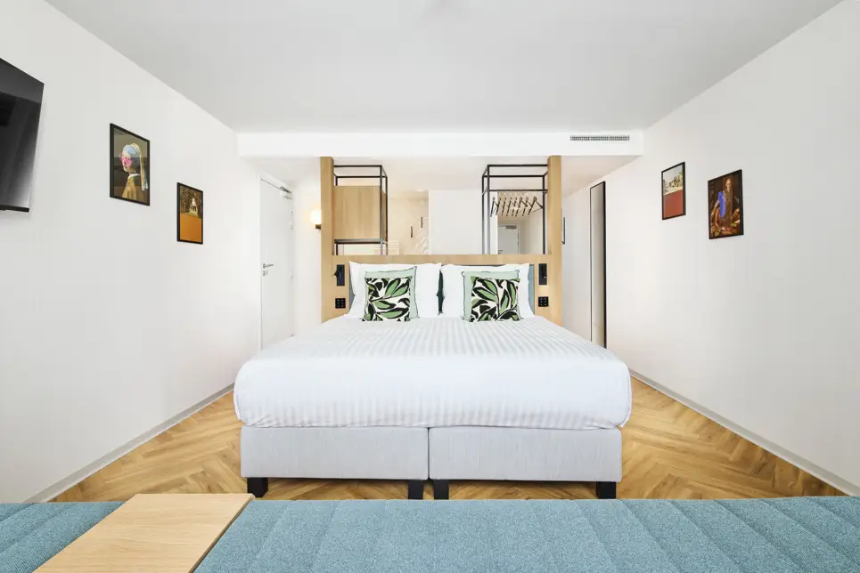 Chambre Premium King - H4 Wyndham, Paris Pleyel - H-Hotels.com - Site officiel
