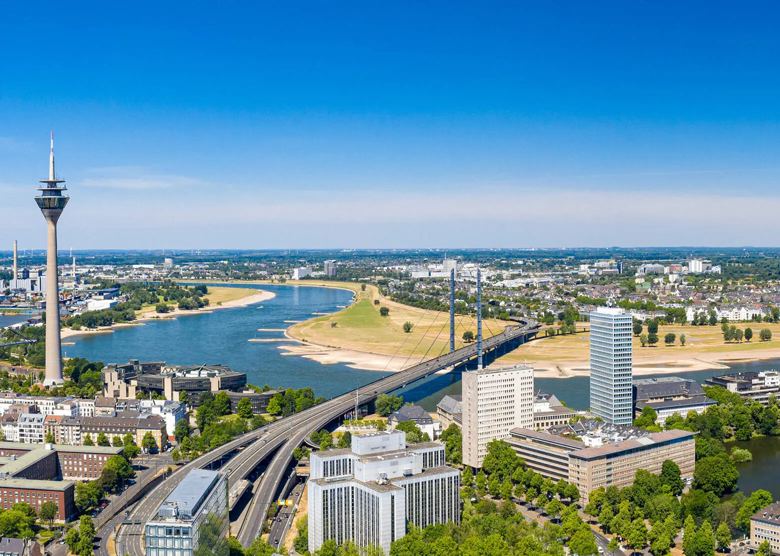 Skyline de Düsseldorf.