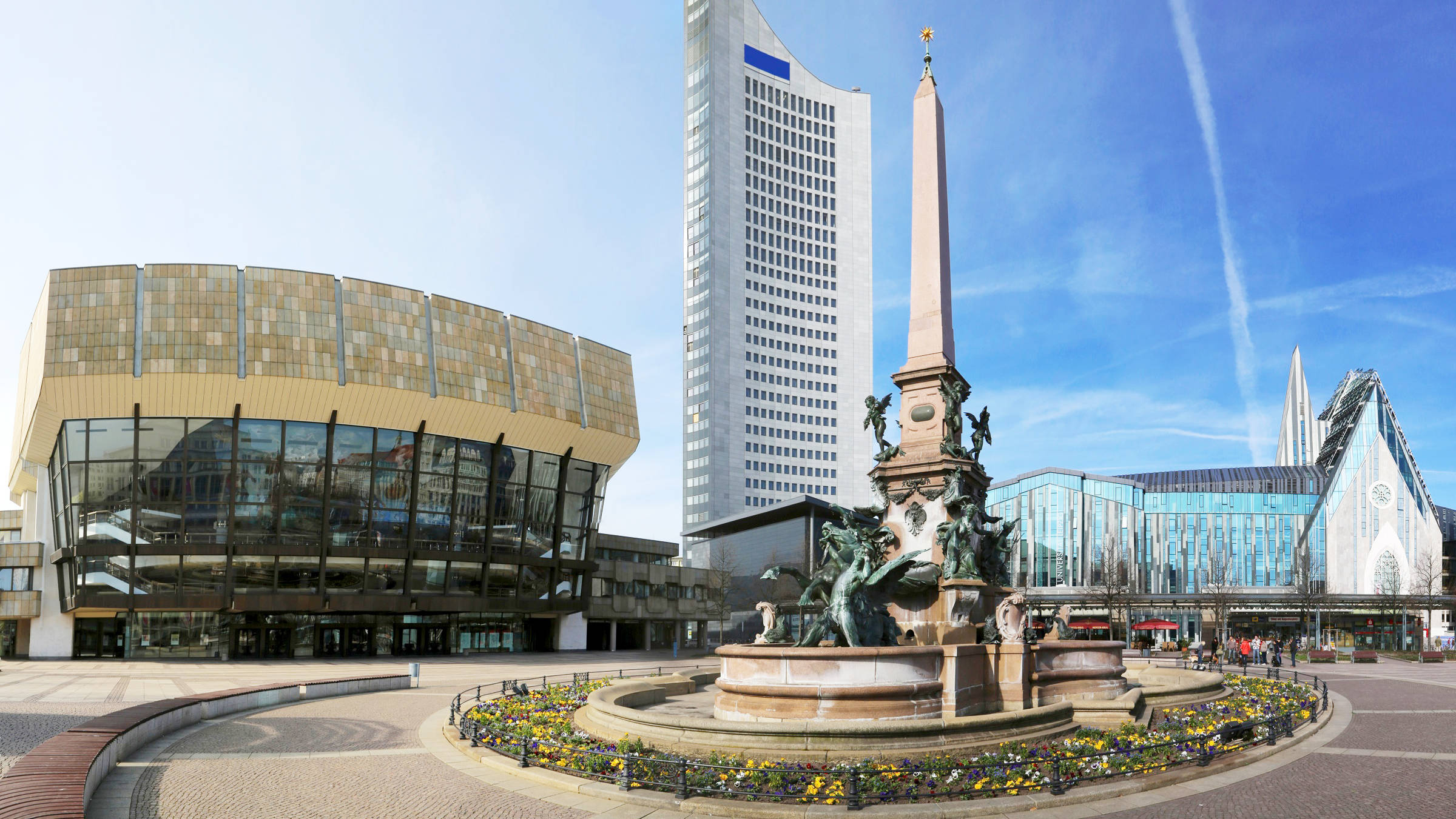 Augustusplatz mit Gewandhaus - H-Hotels.com - Offizielle Webseite Augustusplatz mit Gewandhaus - H-Hotels.com - Offizielle Webseite