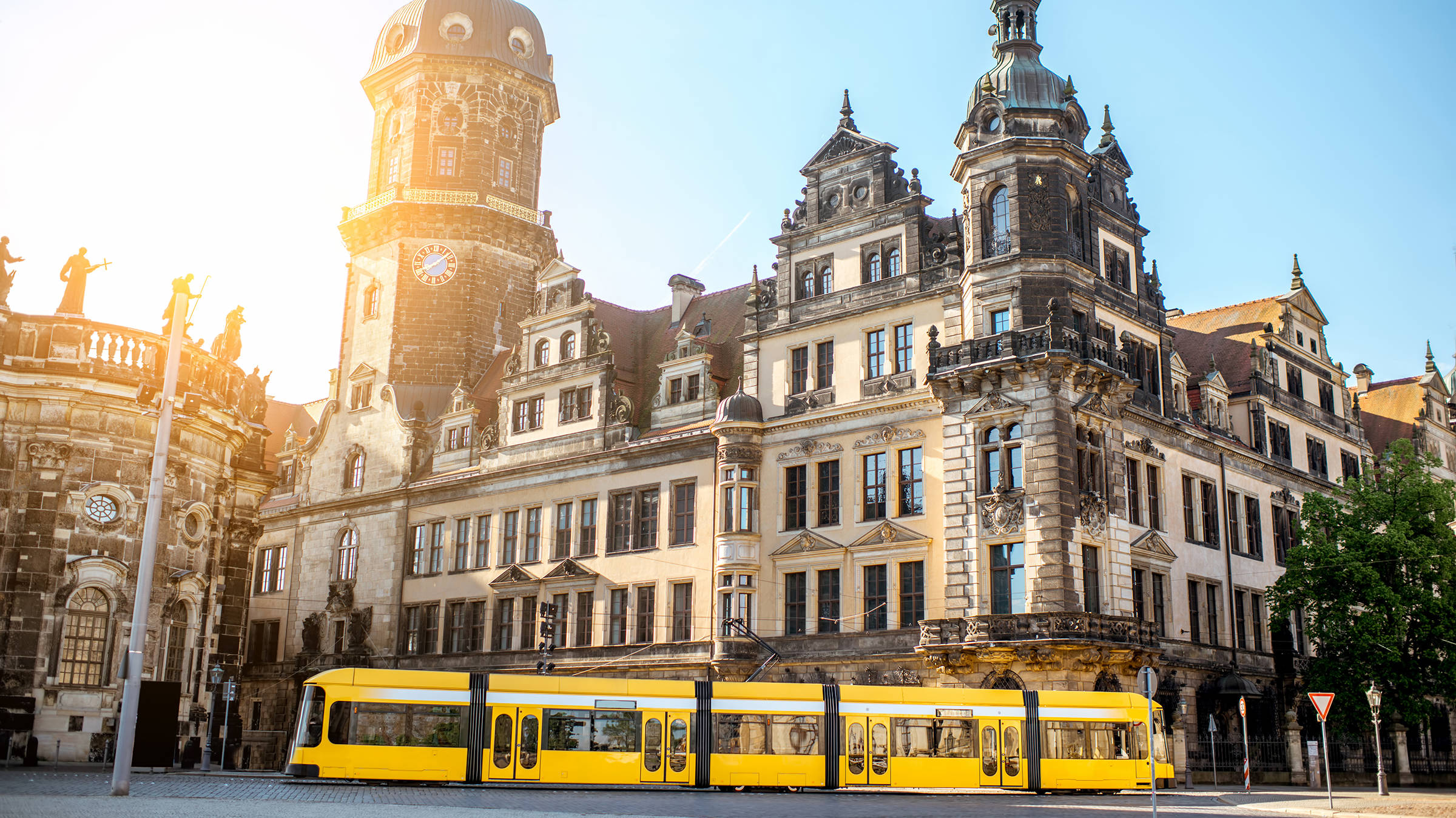 Städtereise nach Dresden mit H-Hotels.com - Offizielle Webseite Städtereise nach Dresden mit H-Hotels.com - Offizielle Webseite