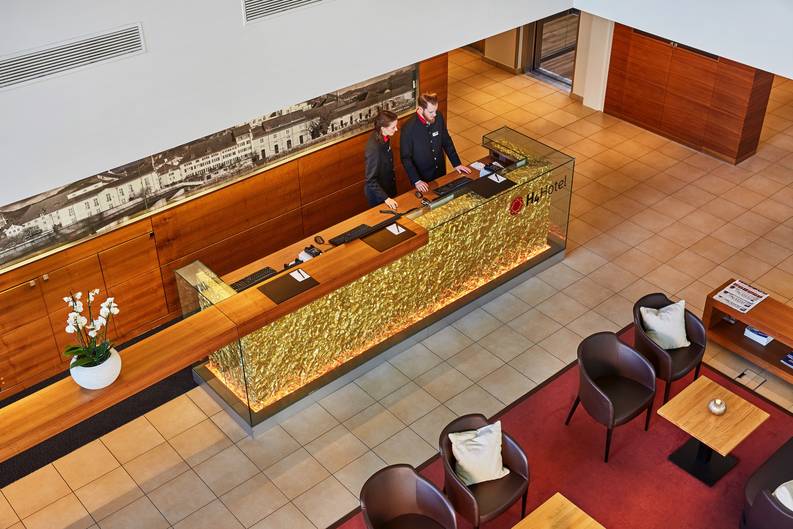 Lobby in het H4 Hotel Solothurn - Officiële website