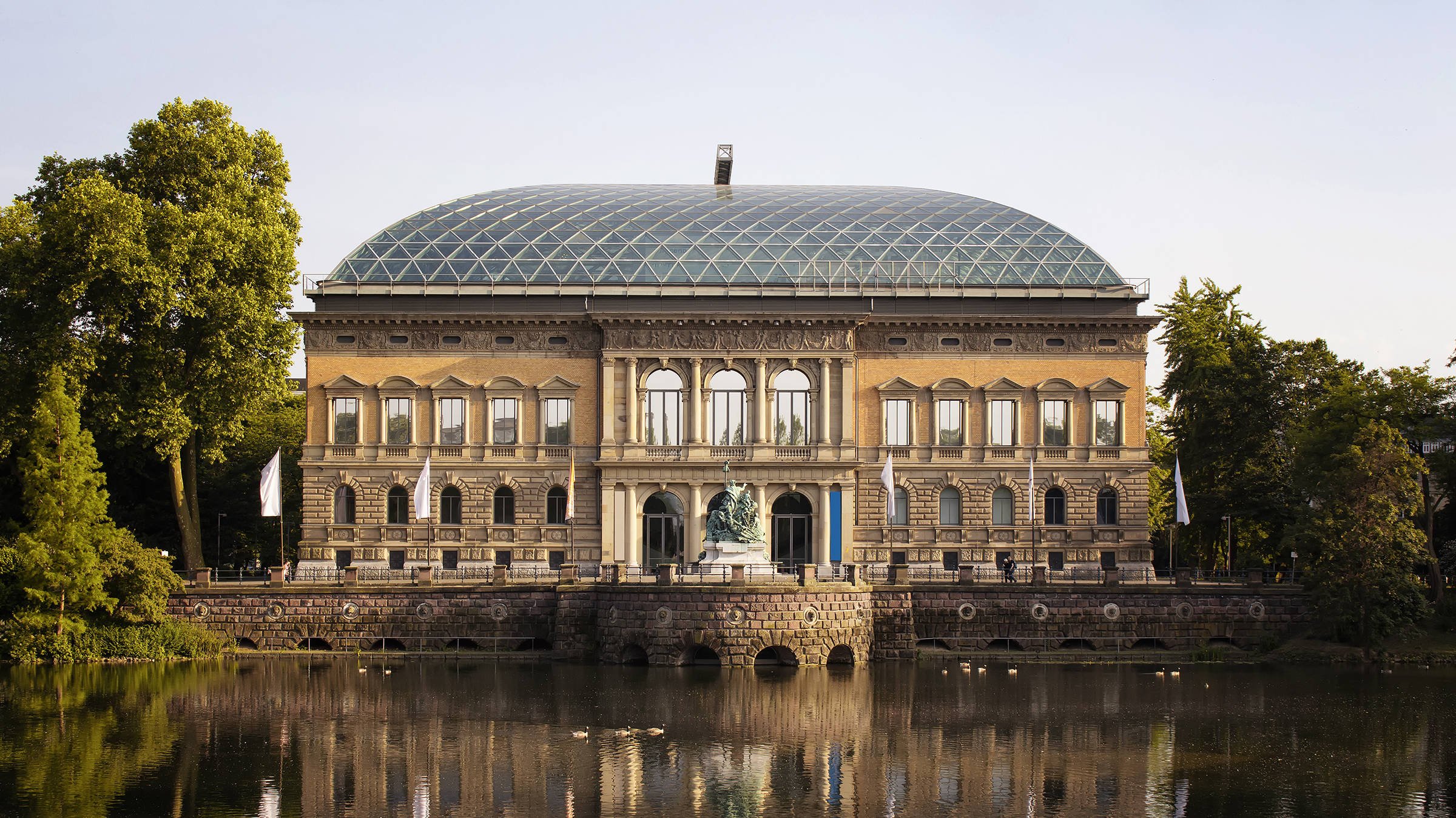 Museums of art in Düsseldorf - H2 Hotel Düsseldorf City - Official website