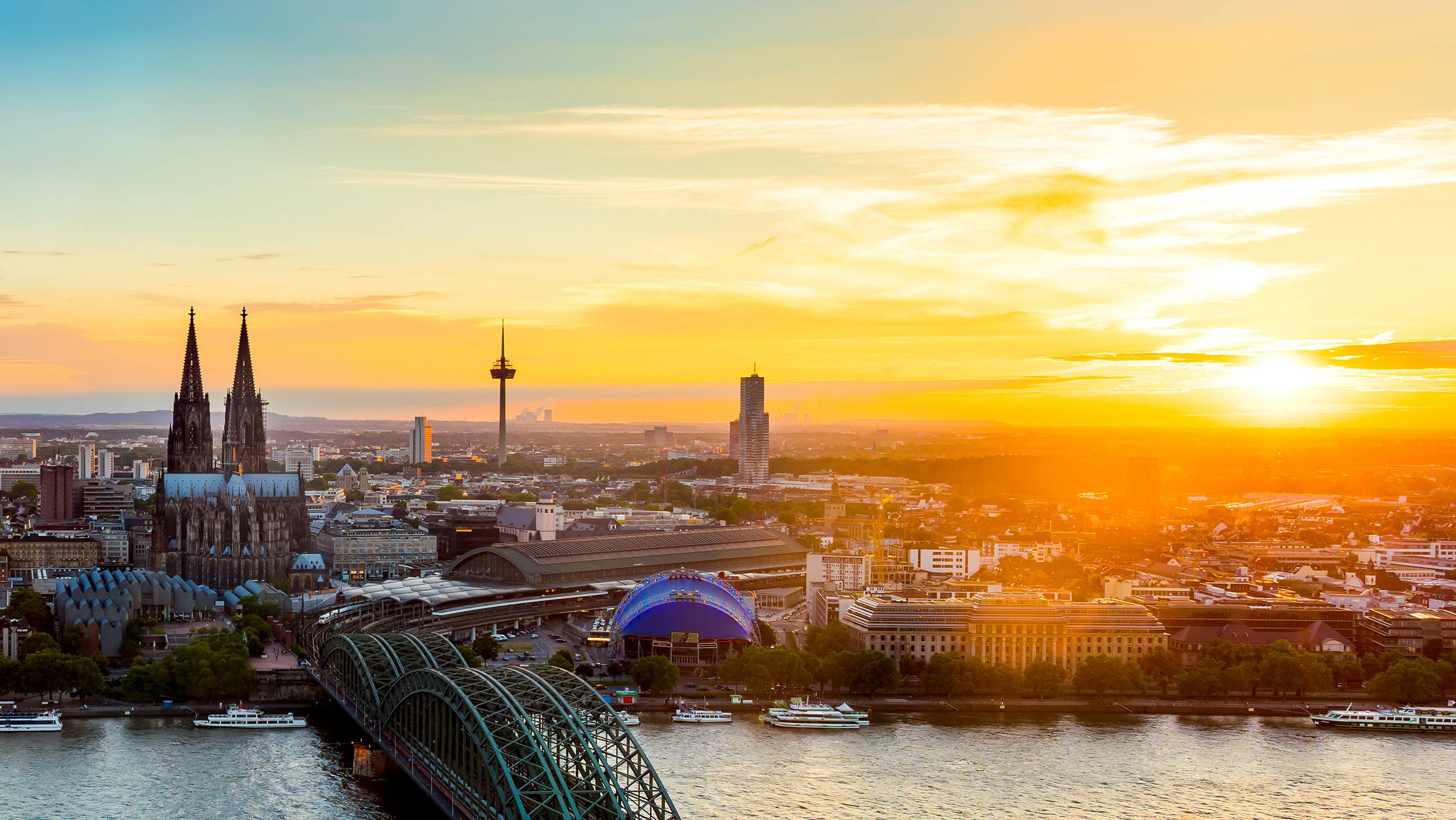 Städtereise nach Köln mit H-Hotels.com - Offizielle Webseite Städtereise nach Köln mit H-Hotels.com - Offizielle Webseite