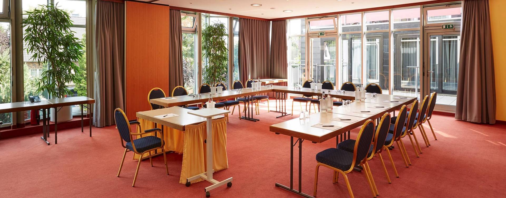 Fully equipped meeting rooms at the H+ Hotel Goslar - Official website