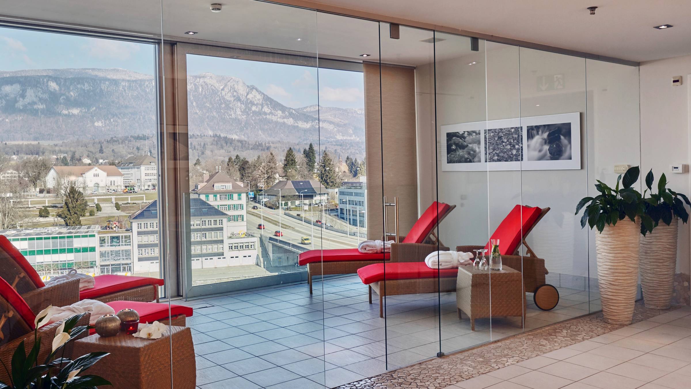 Ruheraum im Wellnessbereich des H4 Hotel Solothurn - Offizielle Webseite Ruheraum im Wellnessbereich des H4 Hotel Solothurn - Offizielle Webseite