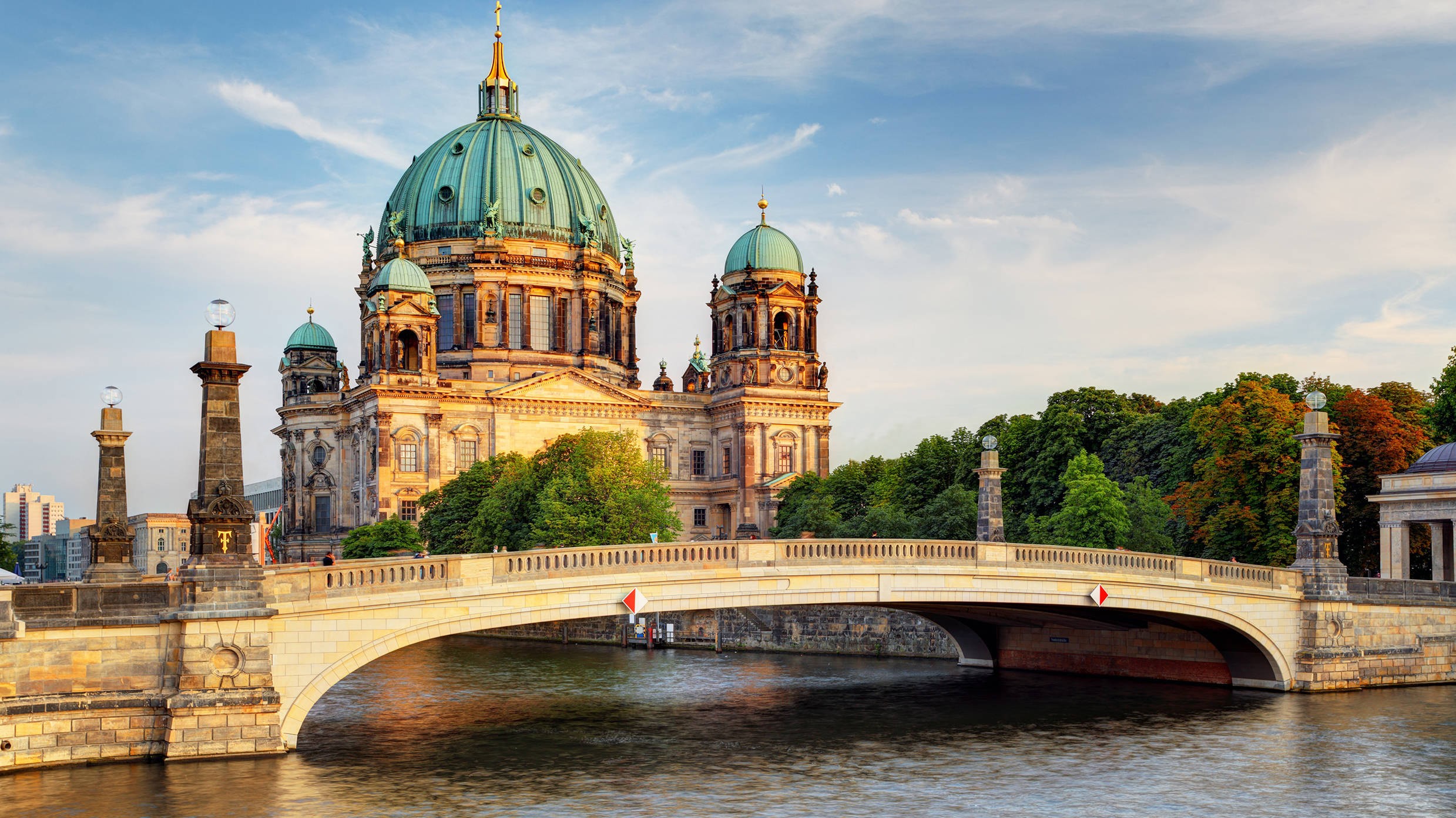 Берлинский кафедральный собор - H+ Hotel Berlin - официальный веб-сайт